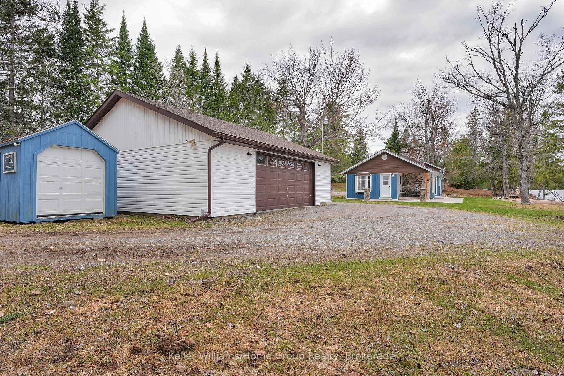 Photo 8 of 30 Lake View Lane, Faraday — HOMEH