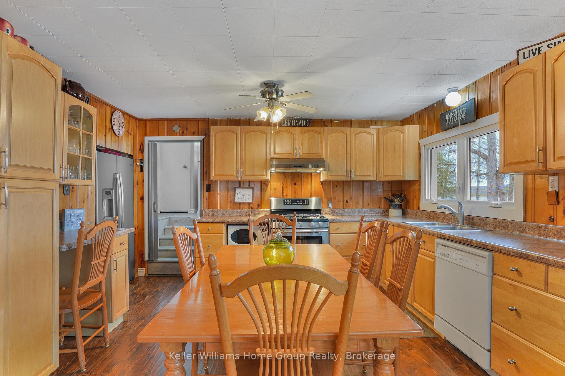 Photo 22 of 30 Lake View Lane, Faraday — HOMEH