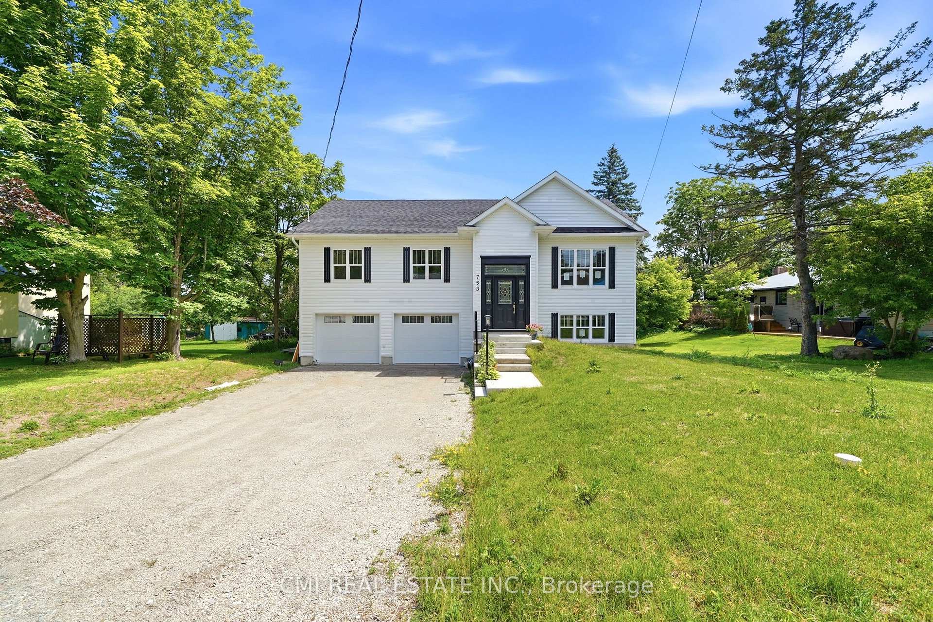Photo 2 of 753 Fifth Avenue, Tay, Port McNicoll — HOMEH