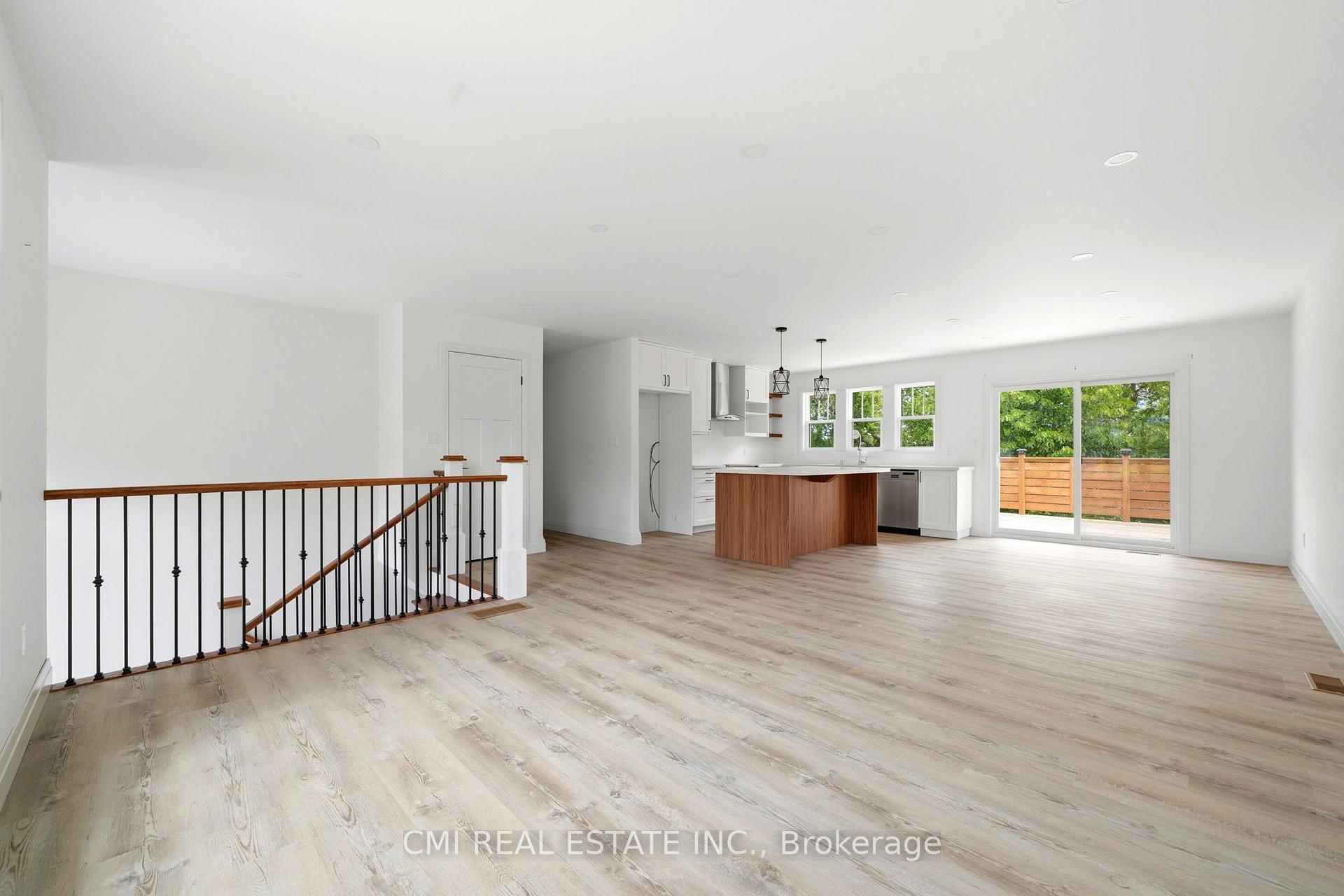 Photo 9 of 753 Fifth Avenue, Tay, Port McNicoll — HOMEH