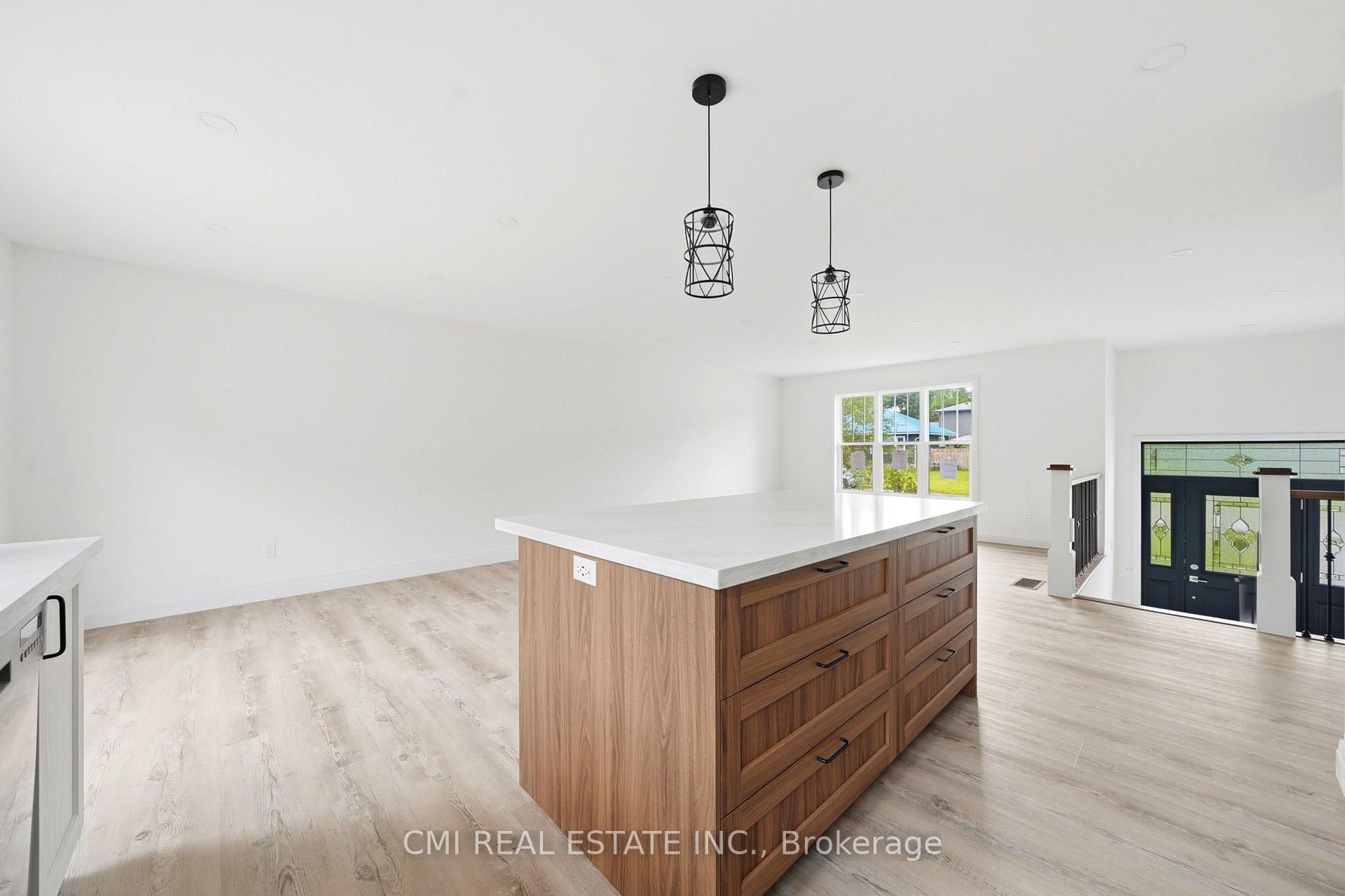 Photo 20 of 753 Fifth Avenue, Tay, Port McNicoll — HOMEH