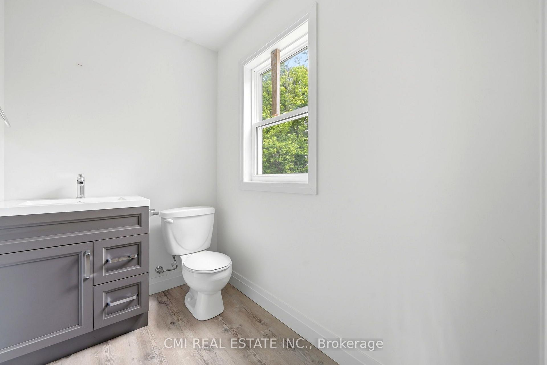 Photo 37 of 753 Fifth Avenue, Tay, Port McNicoll — HOMEH