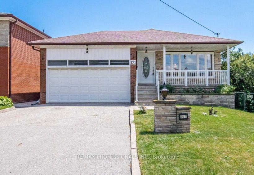Photo 1 of 171 Regina Avenue, Toronto, Englemount-Lawrence — HOMEH