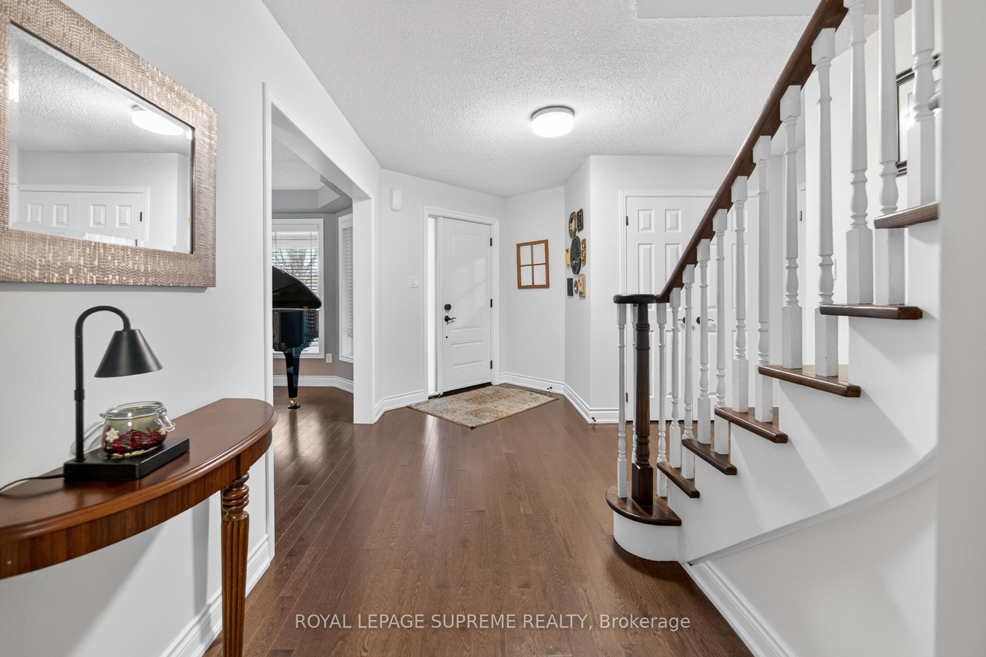 Photo 9 of 88 Empress Road, Vaughan, Maple — HOMEH