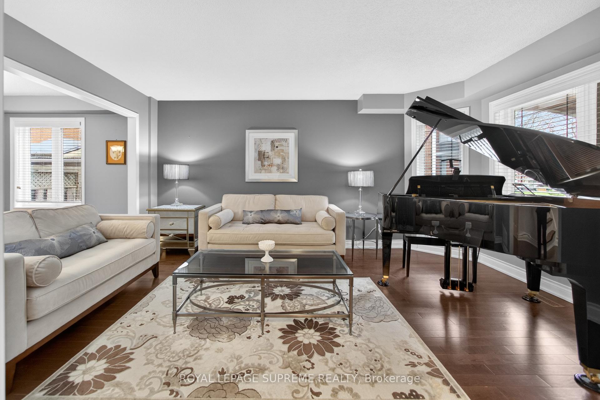 Photo 10 of 88 Empress Road, Vaughan, Maple — HOMEH
