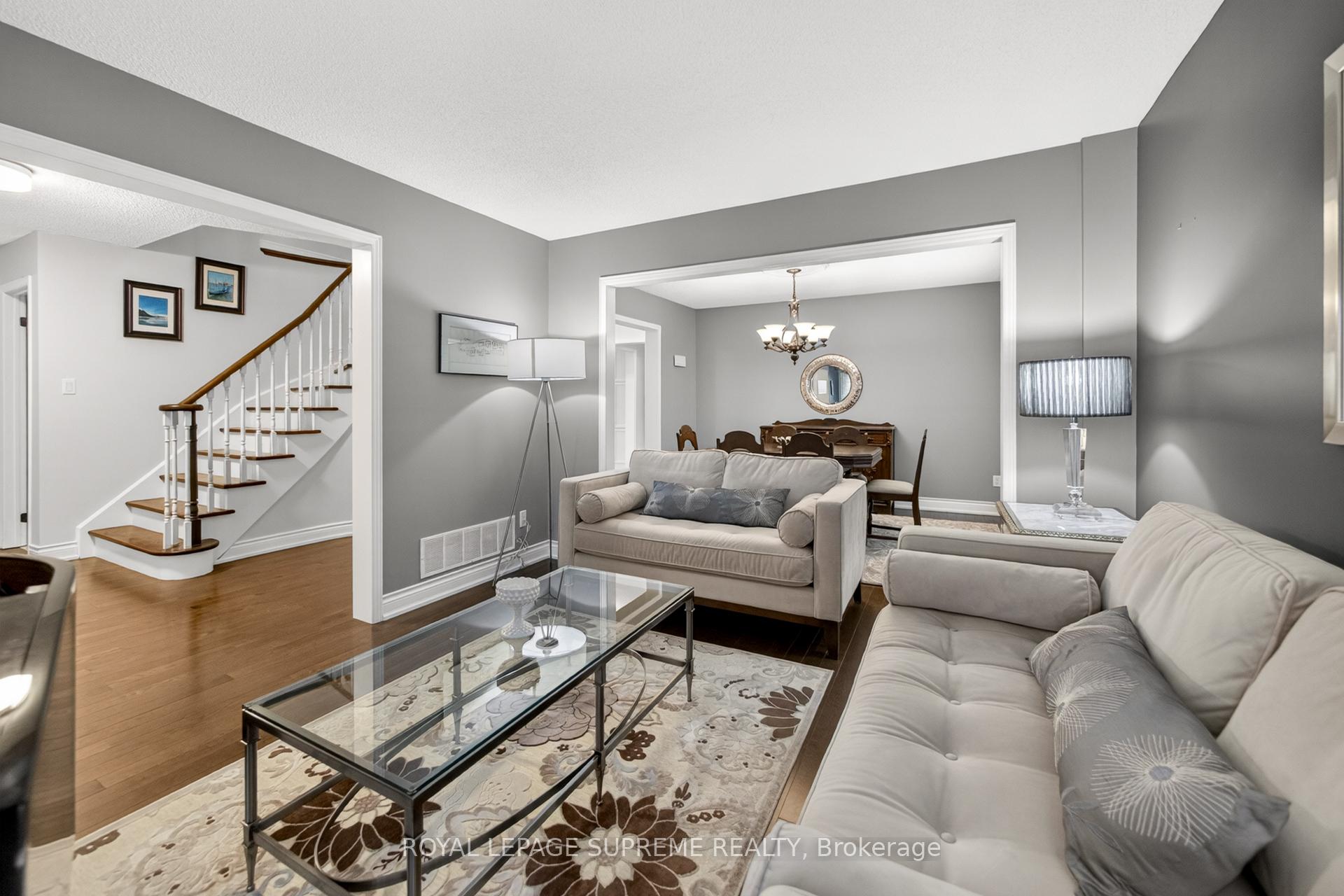 Photo 11 of 88 Empress Road, Vaughan, Maple — HOMEH