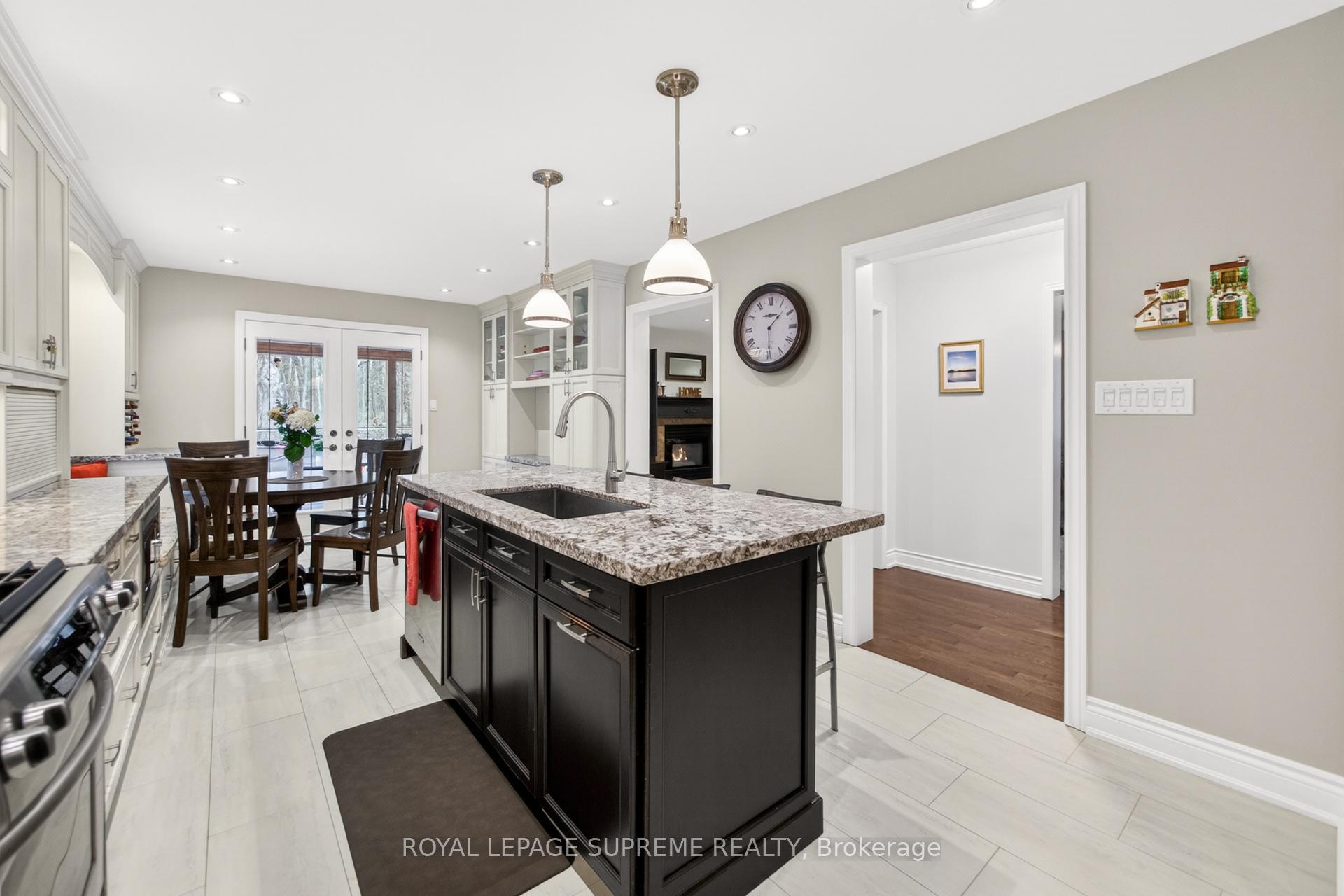 Photo 17 of 88 Empress Road, Vaughan, Maple — HOMEH
