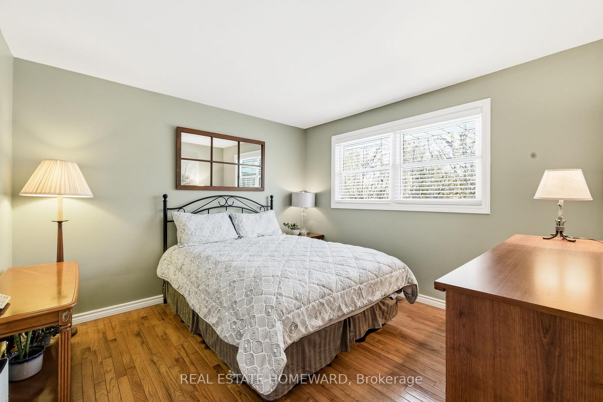 Photo 26 of 4 Wayne Crescent, Quinte West, Murray Ward — HOMEH