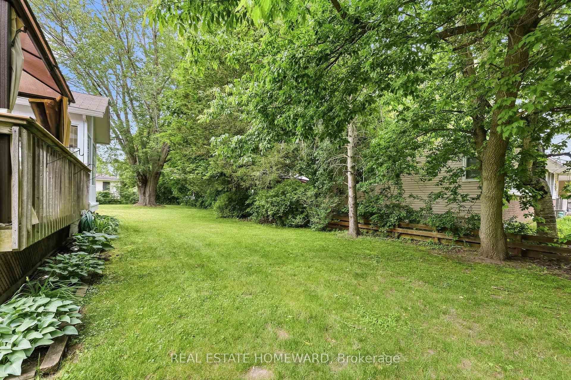 Photo 41 of 4 Wayne Crescent, Quinte West, Murray Ward — HOMEH