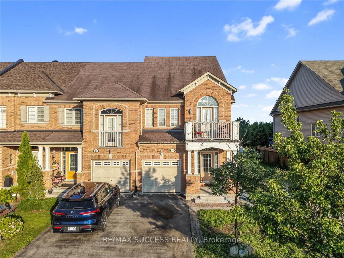 Photo 1 of 205 Nisbet Boulevard, Hamilton, Waterdown — HOMEH