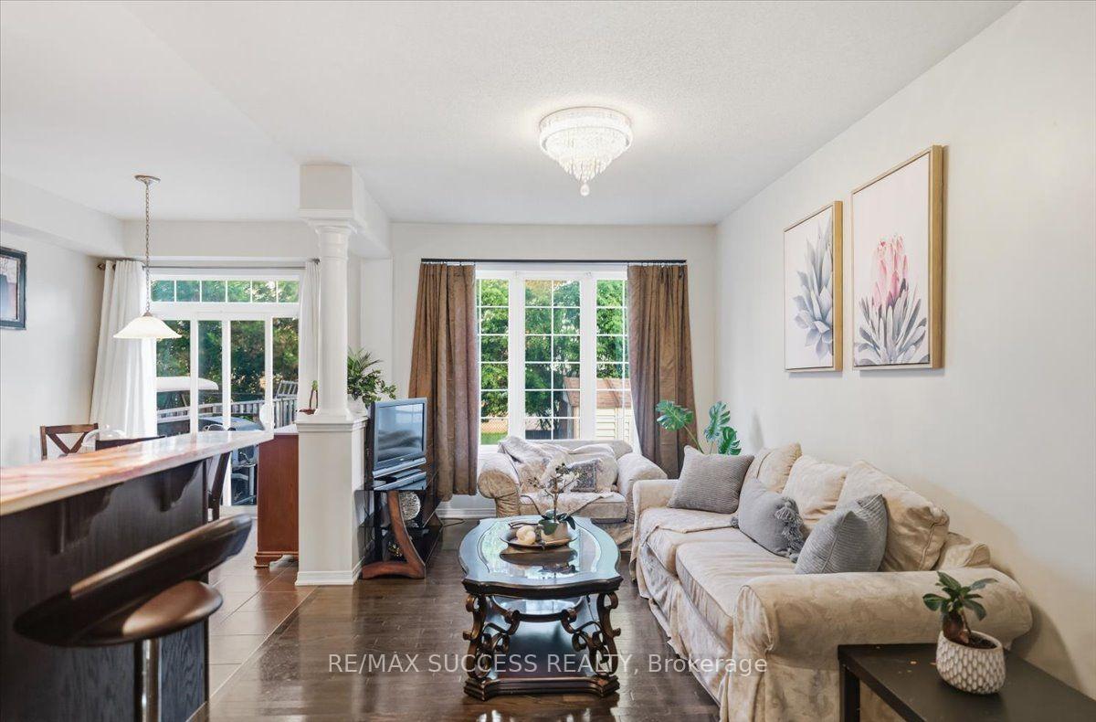 Photo 15 of 205 Nisbet Boulevard, Hamilton, Waterdown — HOMEH