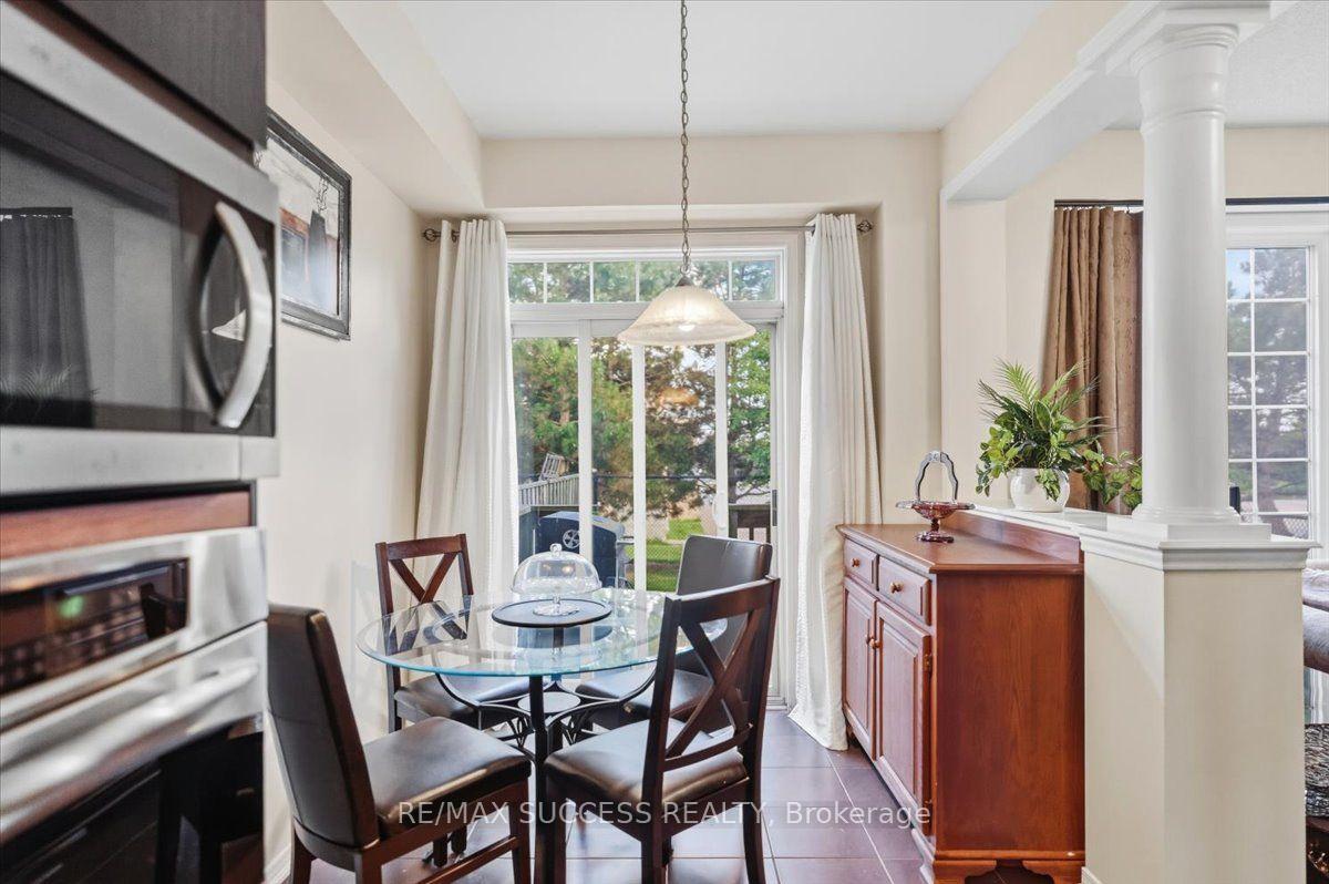 Photo 20 of 205 Nisbet Boulevard, Hamilton, Waterdown — HOMEH