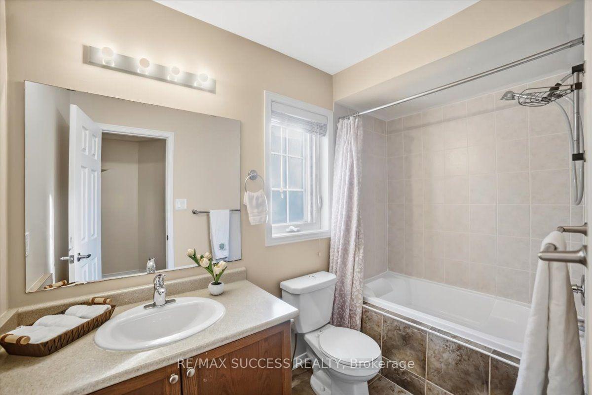 Photo 27 of 205 Nisbet Boulevard, Hamilton, Waterdown — HOMEH