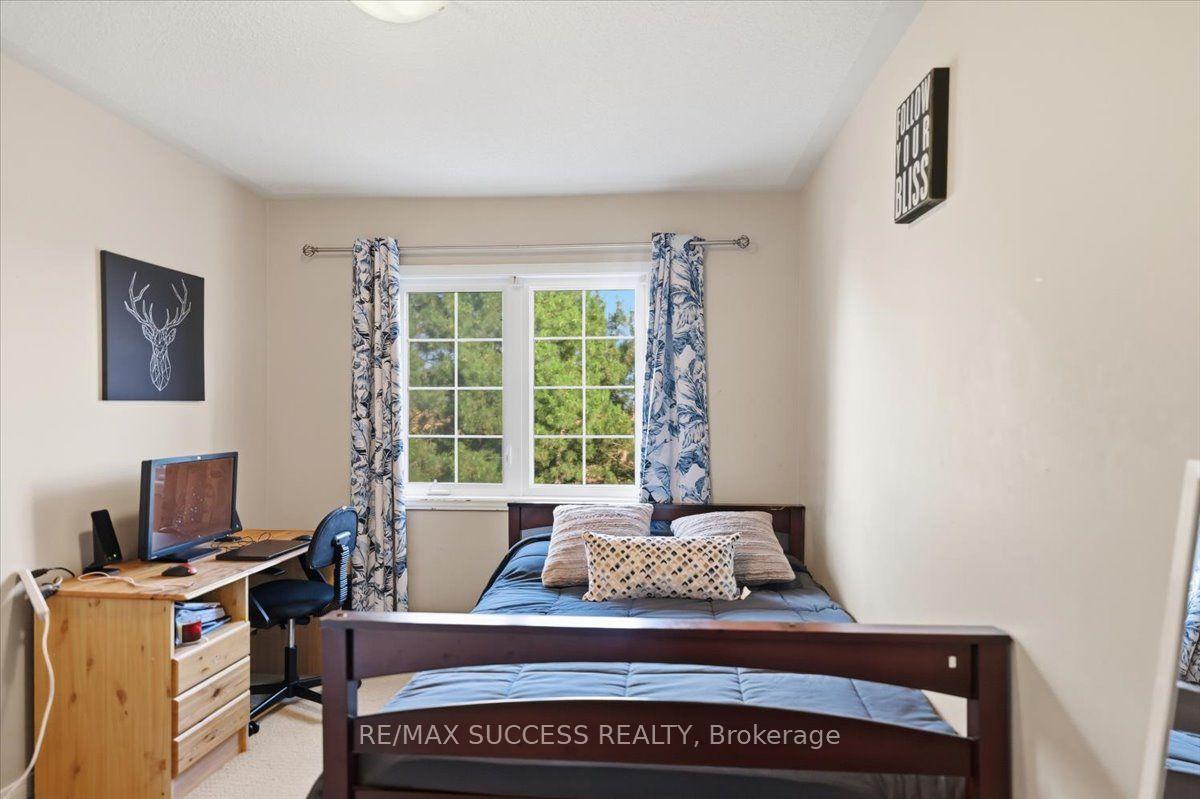 Photo 31 of 205 Nisbet Boulevard, Hamilton, Waterdown — HOMEH