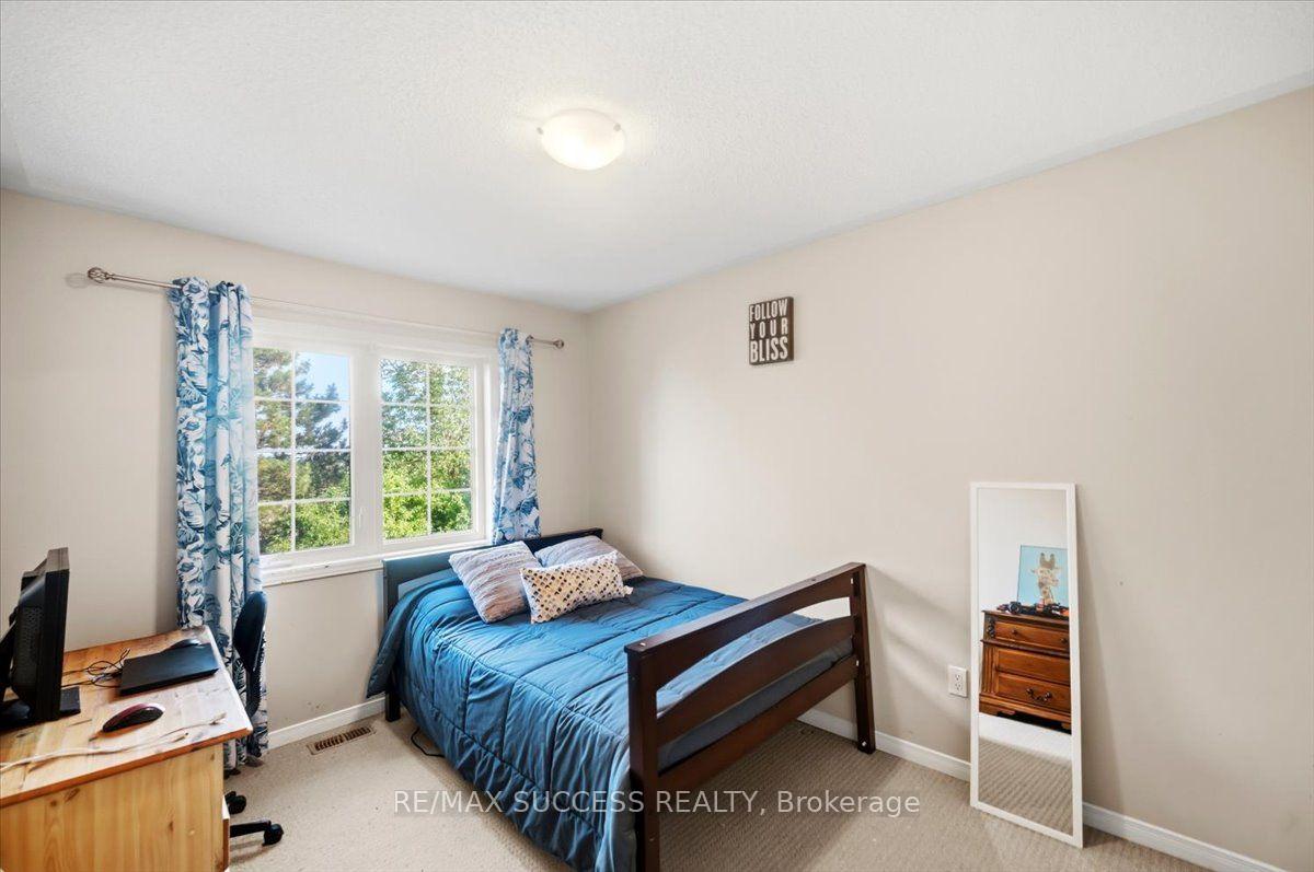 Photo 34 of 205 Nisbet Boulevard, Hamilton, Waterdown — HOMEH