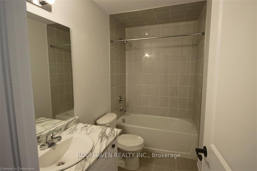 Photo 13 of 51 Gibson Avenue, Hamilton, Gibson — HOMEH