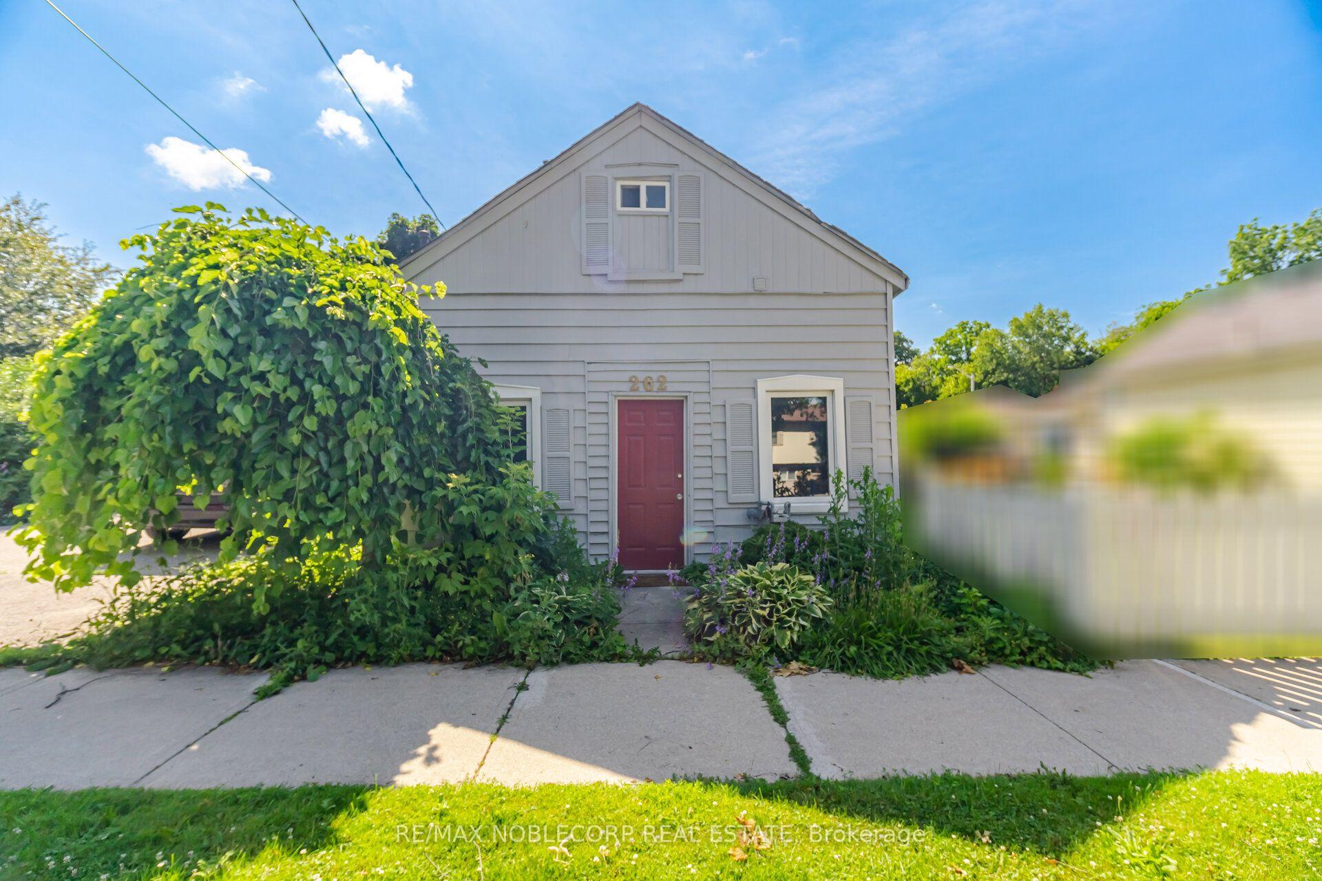 Photo 2 of 262 Pine Street, Milton, Old Milton — HOMEH