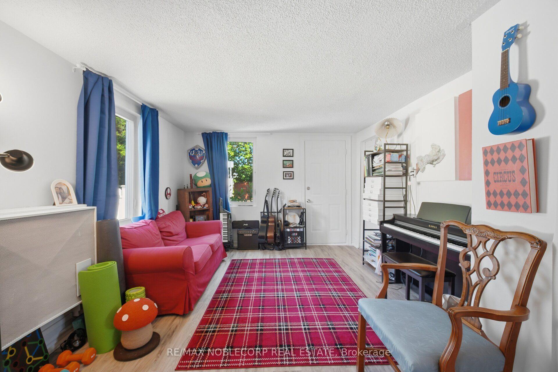 Photo 8 of 262 Pine Street, Milton, Old Milton — HOMEH