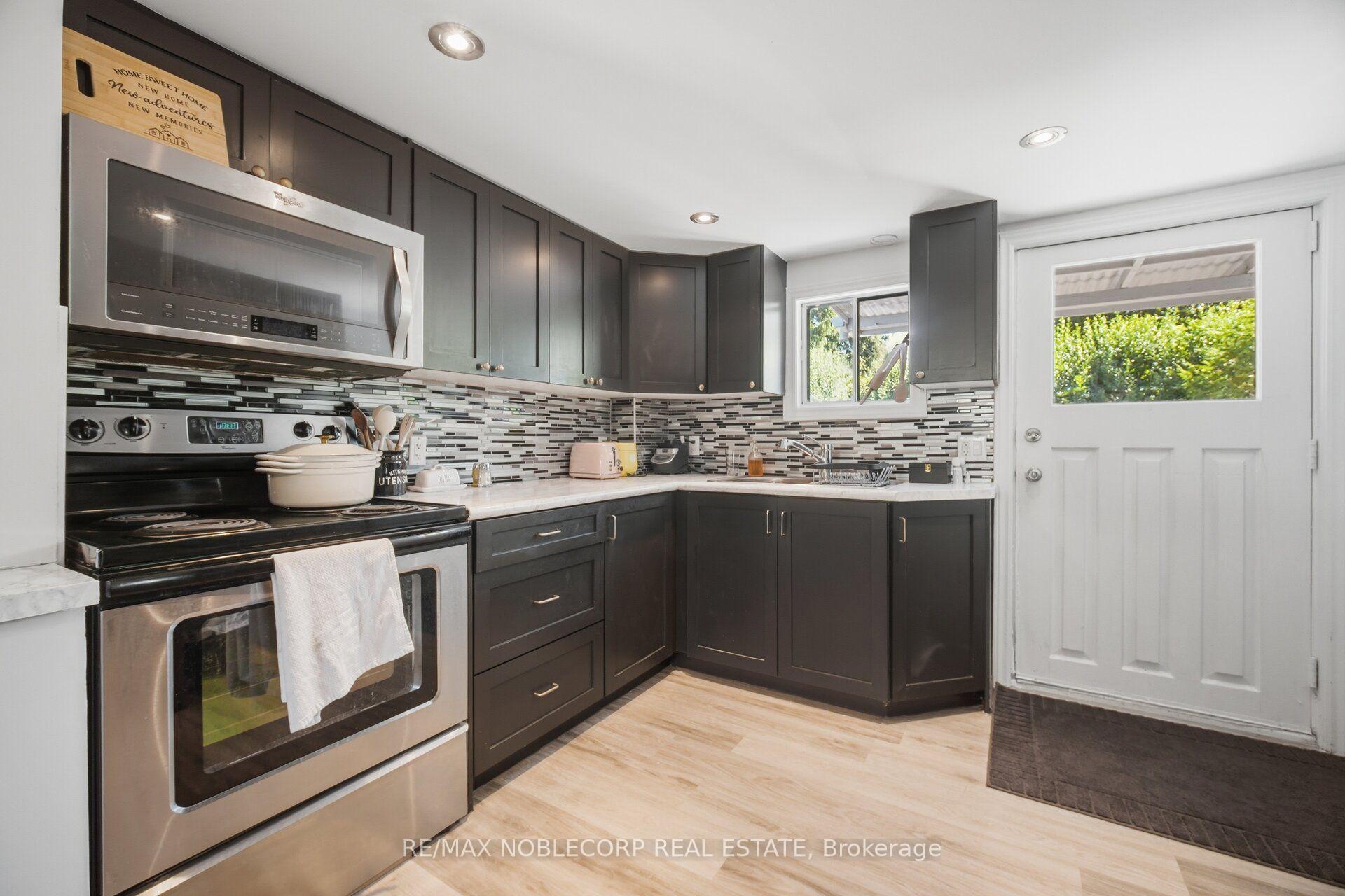 Photo 10 of 262 Pine Street, Milton, Old Milton — HOMEH