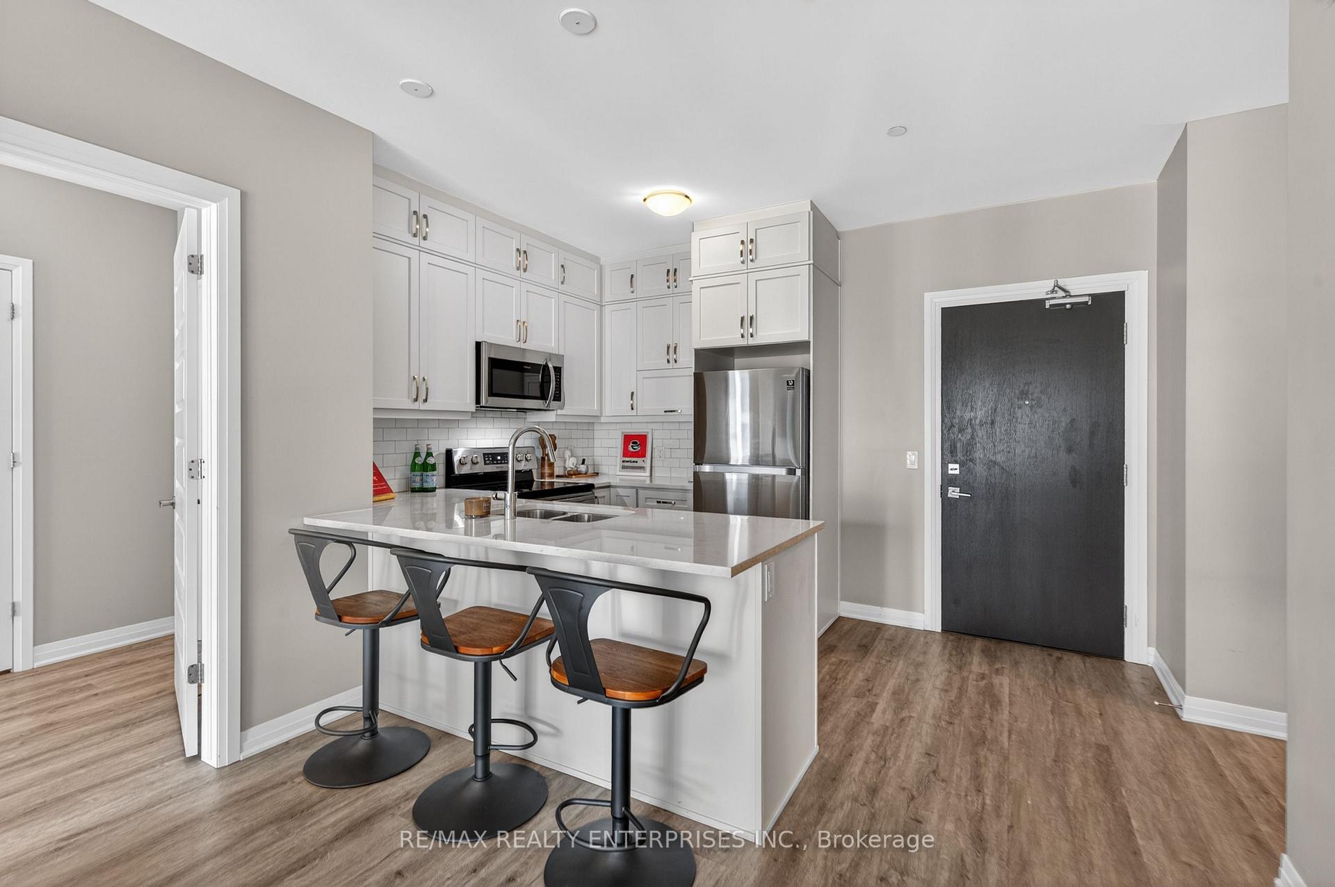 Front of Unit 510, 102 Grovewood Common