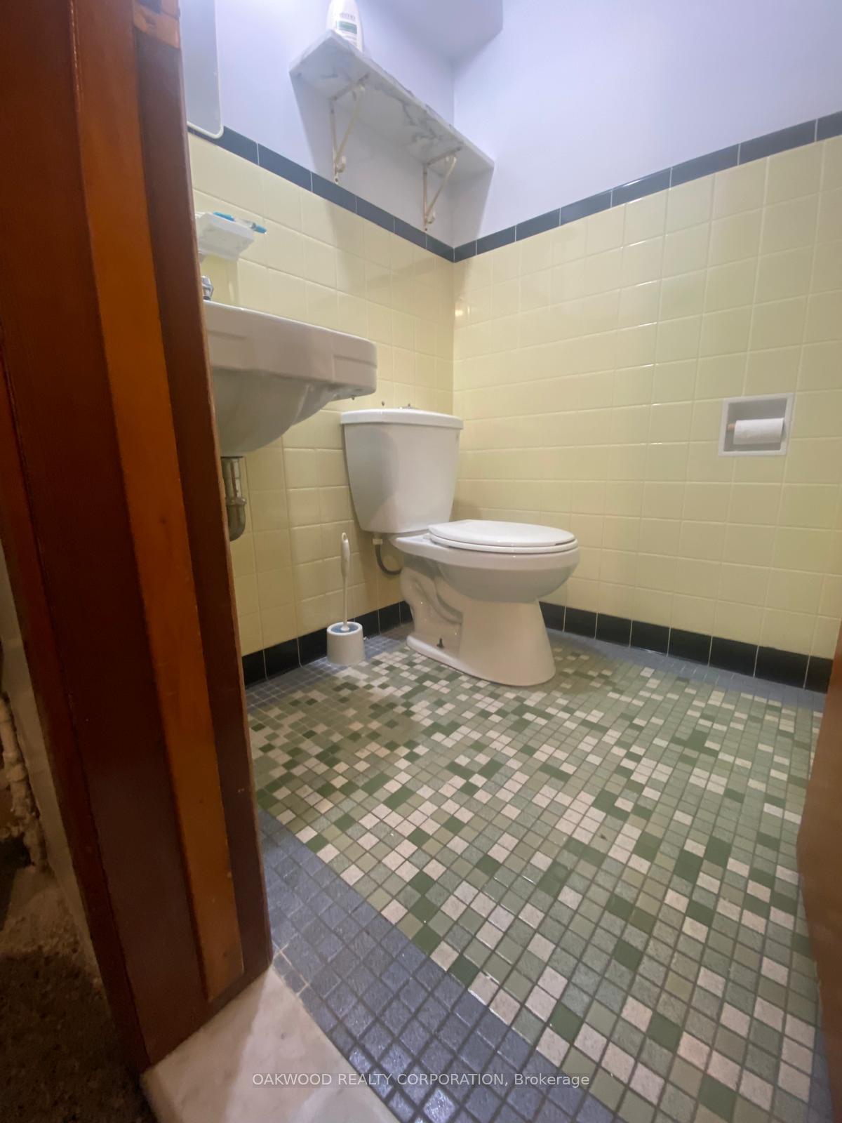 Photo 16 of 1158 Johnson Street, Kingston, Central City West — HOMEH