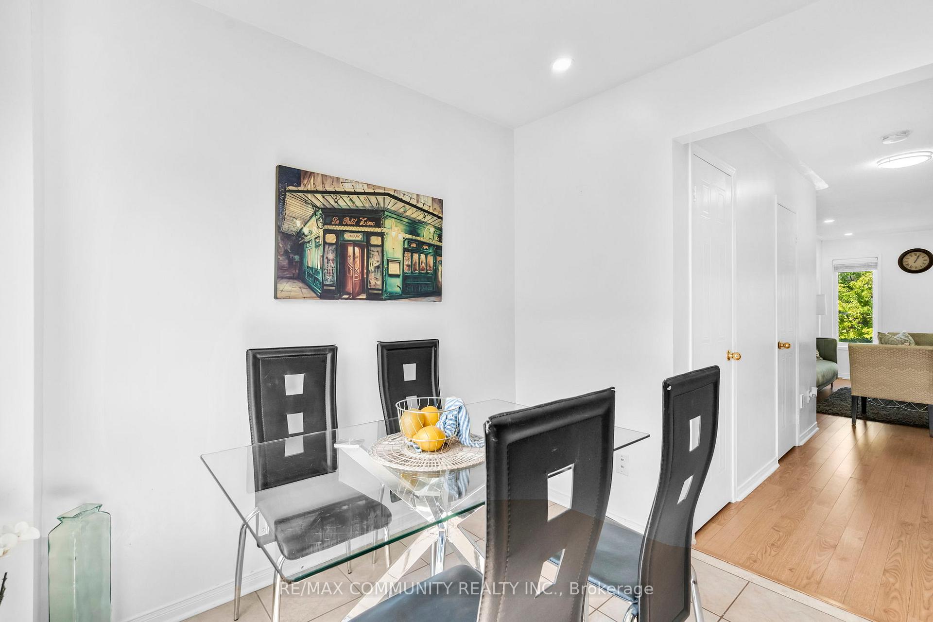 Photo 15 of 49 Mcgonigal Lane, Ajax, Central — HOMEH