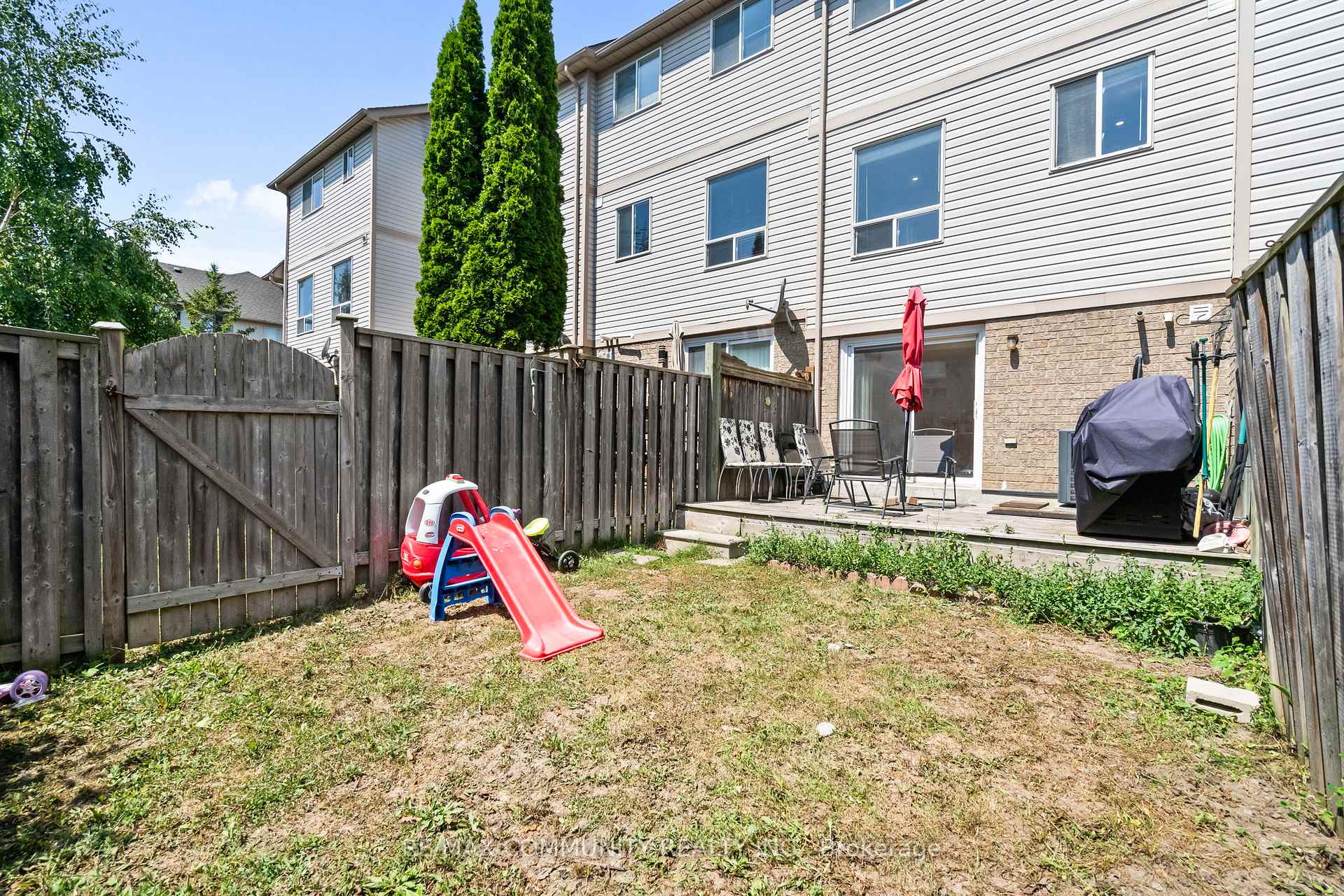 Photo 44 of 49 Mcgonigal Lane, Ajax, Central — HOMEH