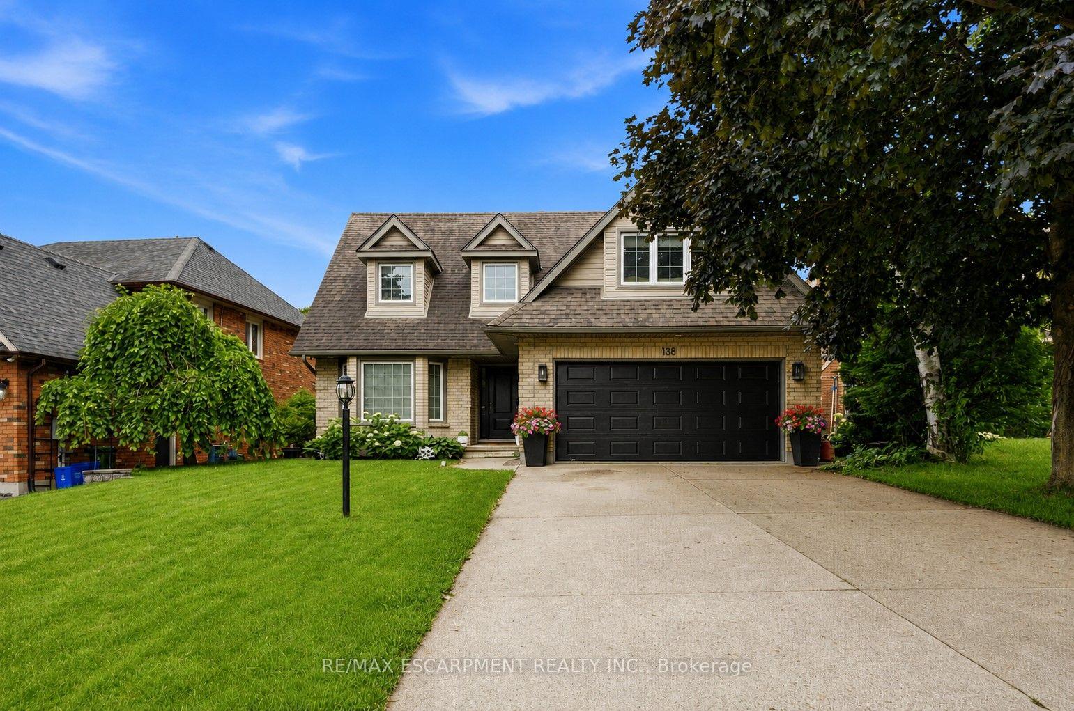 Photo 1 of 138 Miller Drive, Hamilton, Ancaster — HOMEH