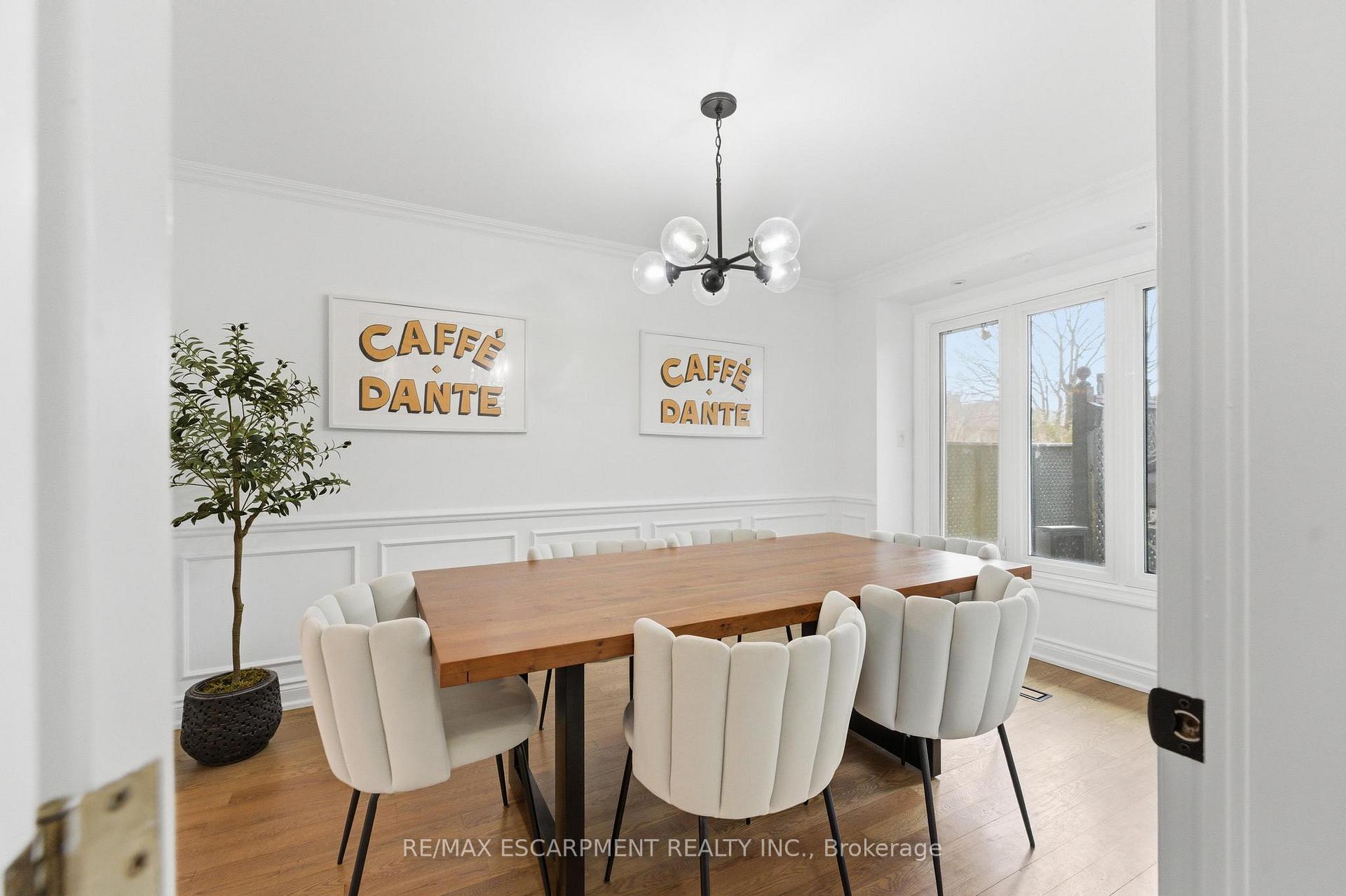 Photo 11 of 138 Miller Drive, Hamilton, Ancaster — HOMEH
