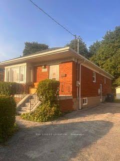 Front of 1285 Warden Avenue