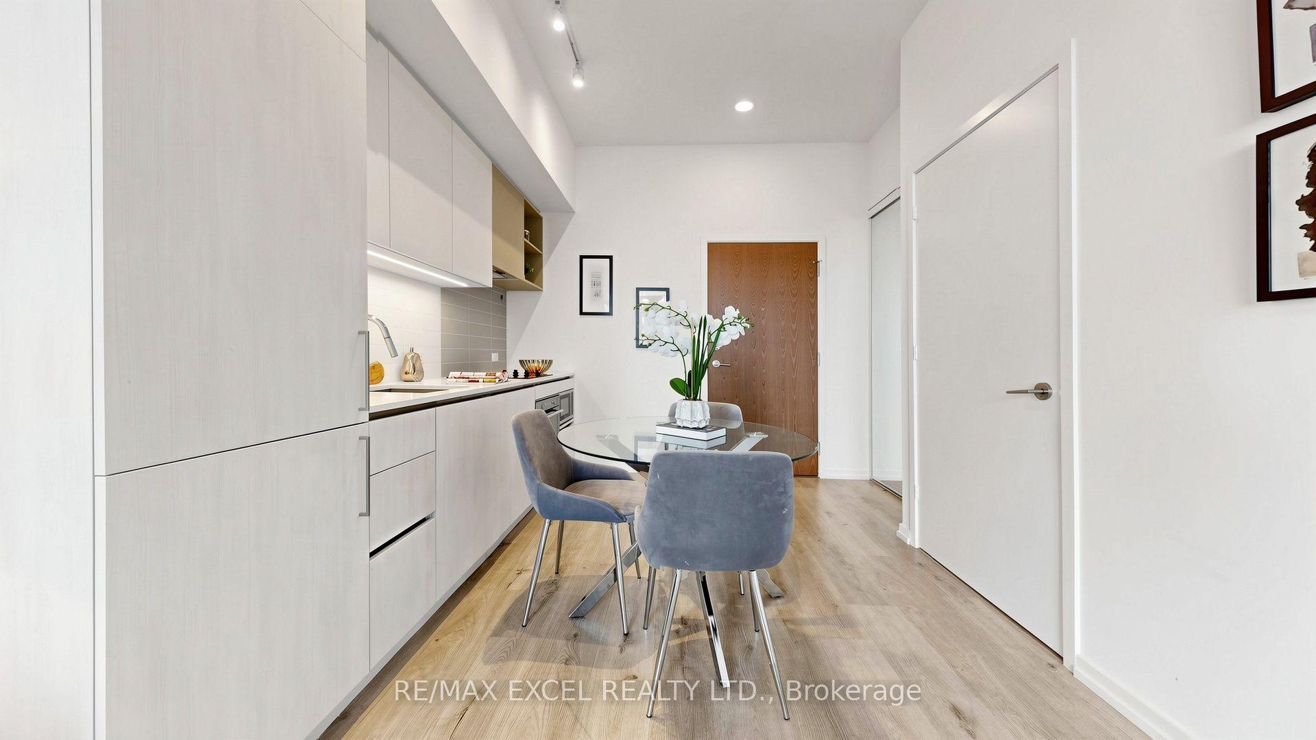 Photo 10 of Unit 1710, 7890 Jane Street, Vaughan, Vaughan Corporate Centre — HOMEH