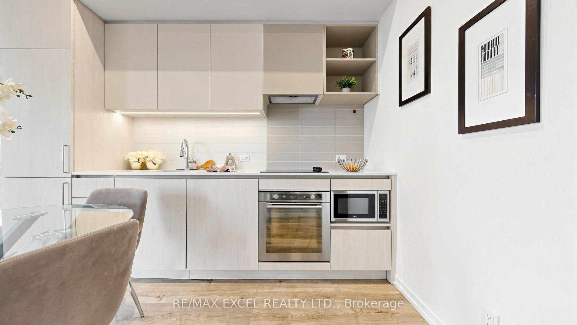 Photo 13 of Unit 1710, 7890 Jane Street, Vaughan, Vaughan Corporate Centre — HOMEH