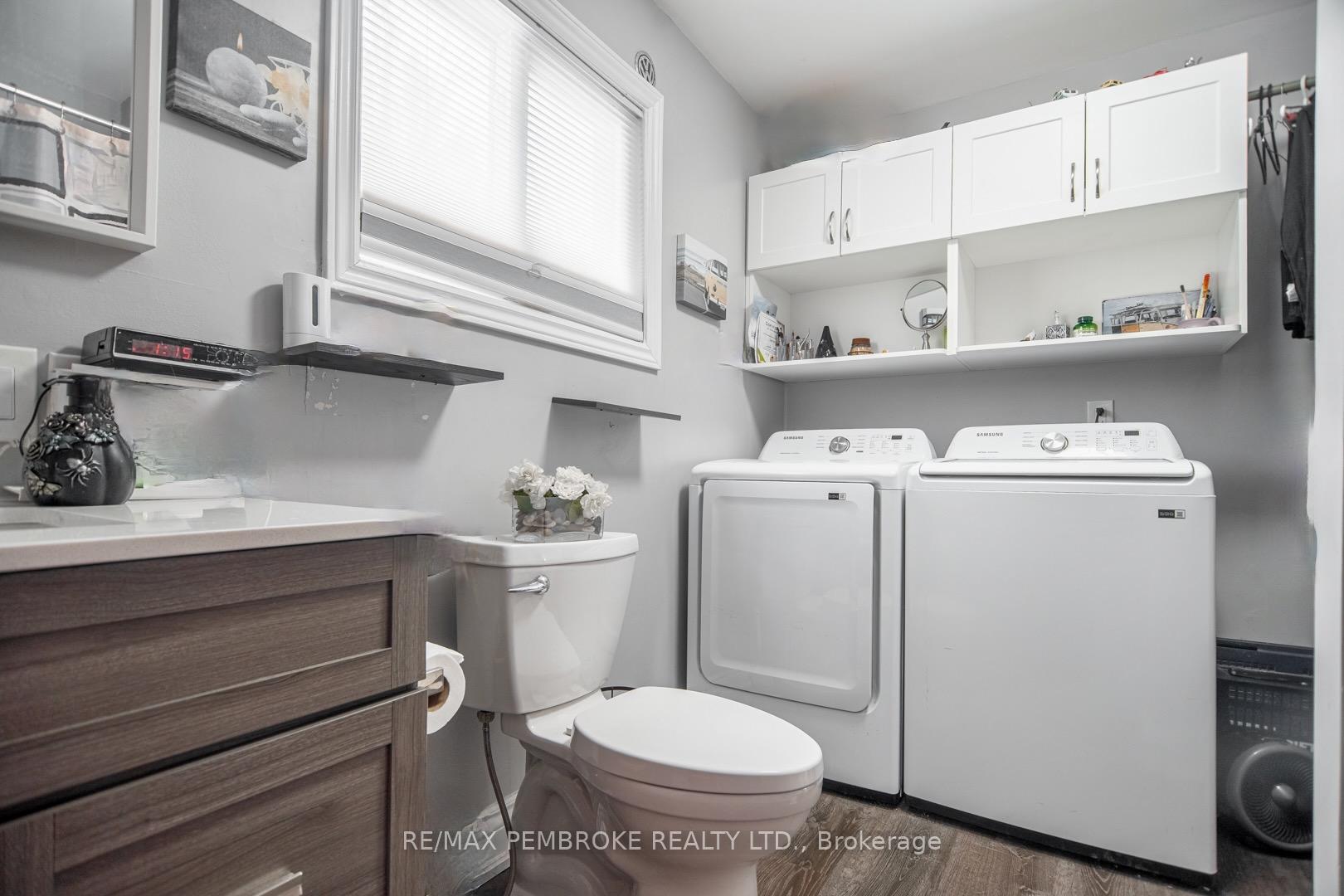 Photo 14 of 61 Doran Road, Petawawa, Petawawa — HOMEH