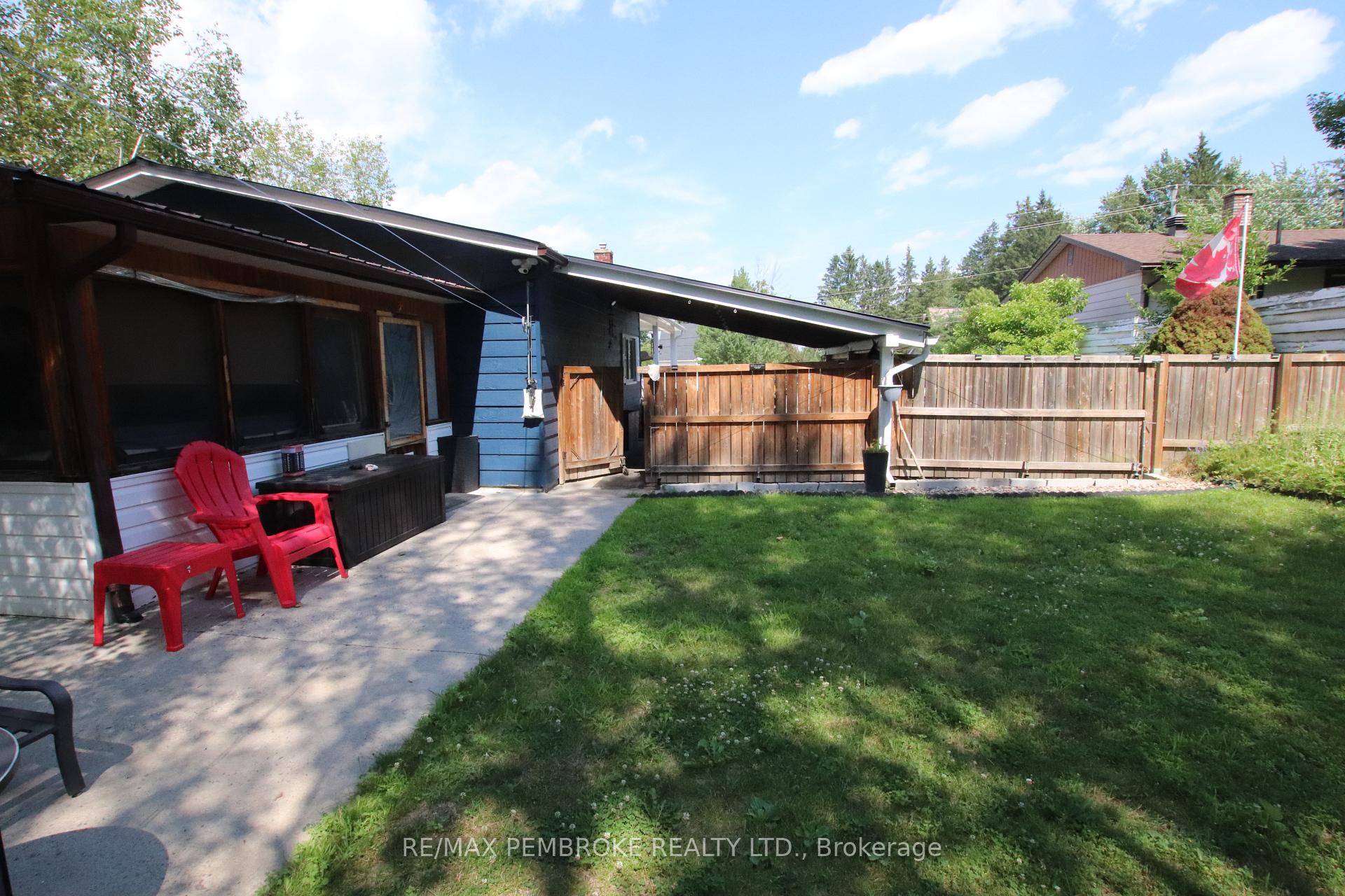 Photo 34 of 61 Doran Road, Petawawa, Petawawa — HOMEH