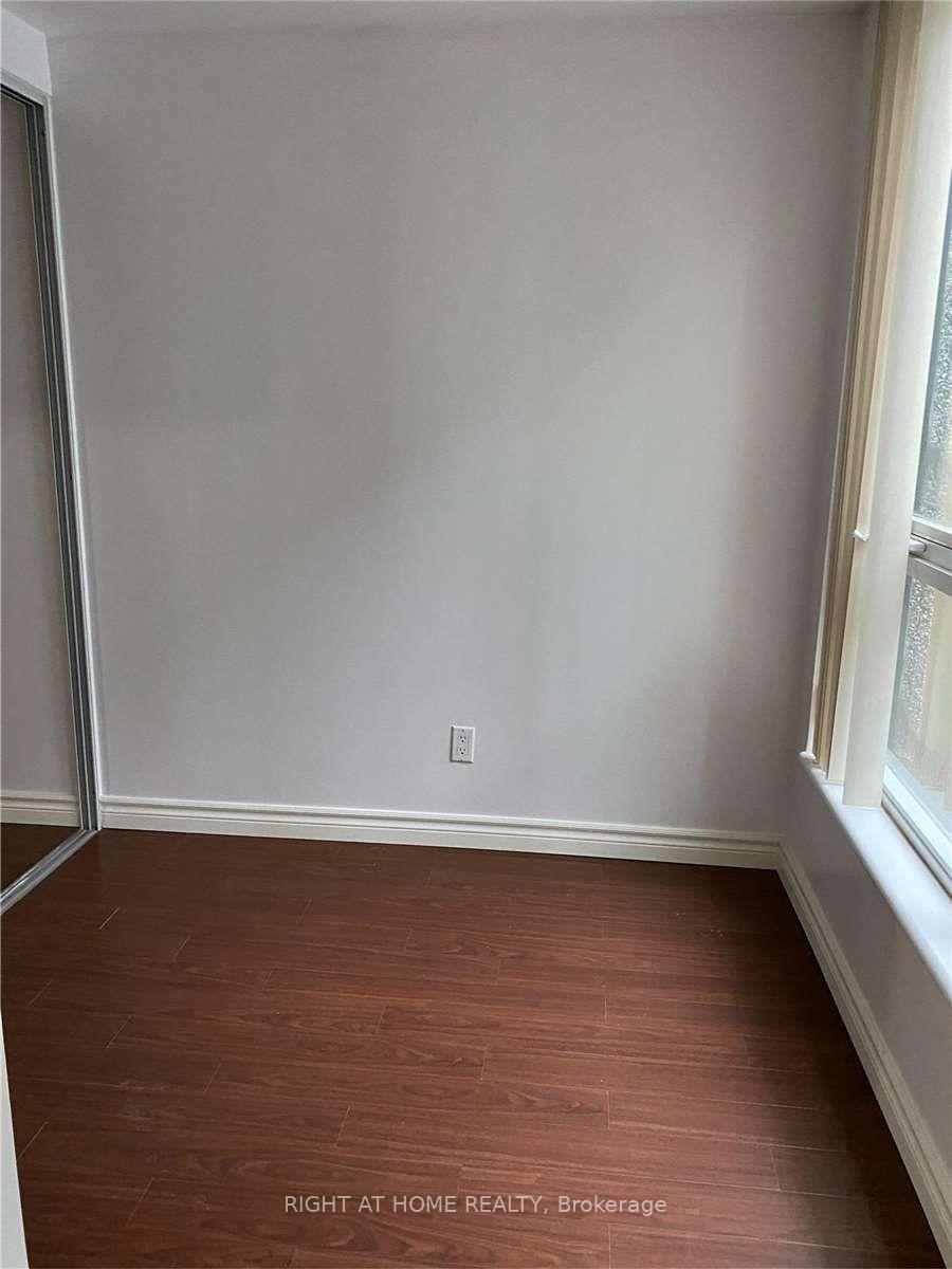 Photo 10 of Unit 709, 55 Bloor Street E, Toronto, Church-Yonge Corridor — HOMEH