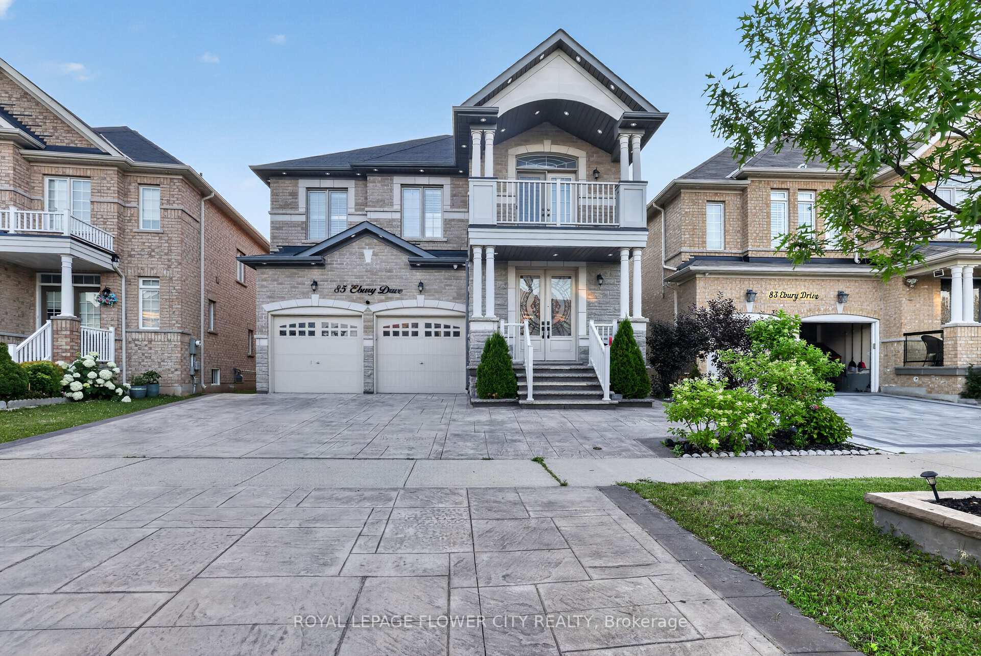 Photo 3 of 85 Ebury Drive, Brampton, Credit Valley — HOMEH