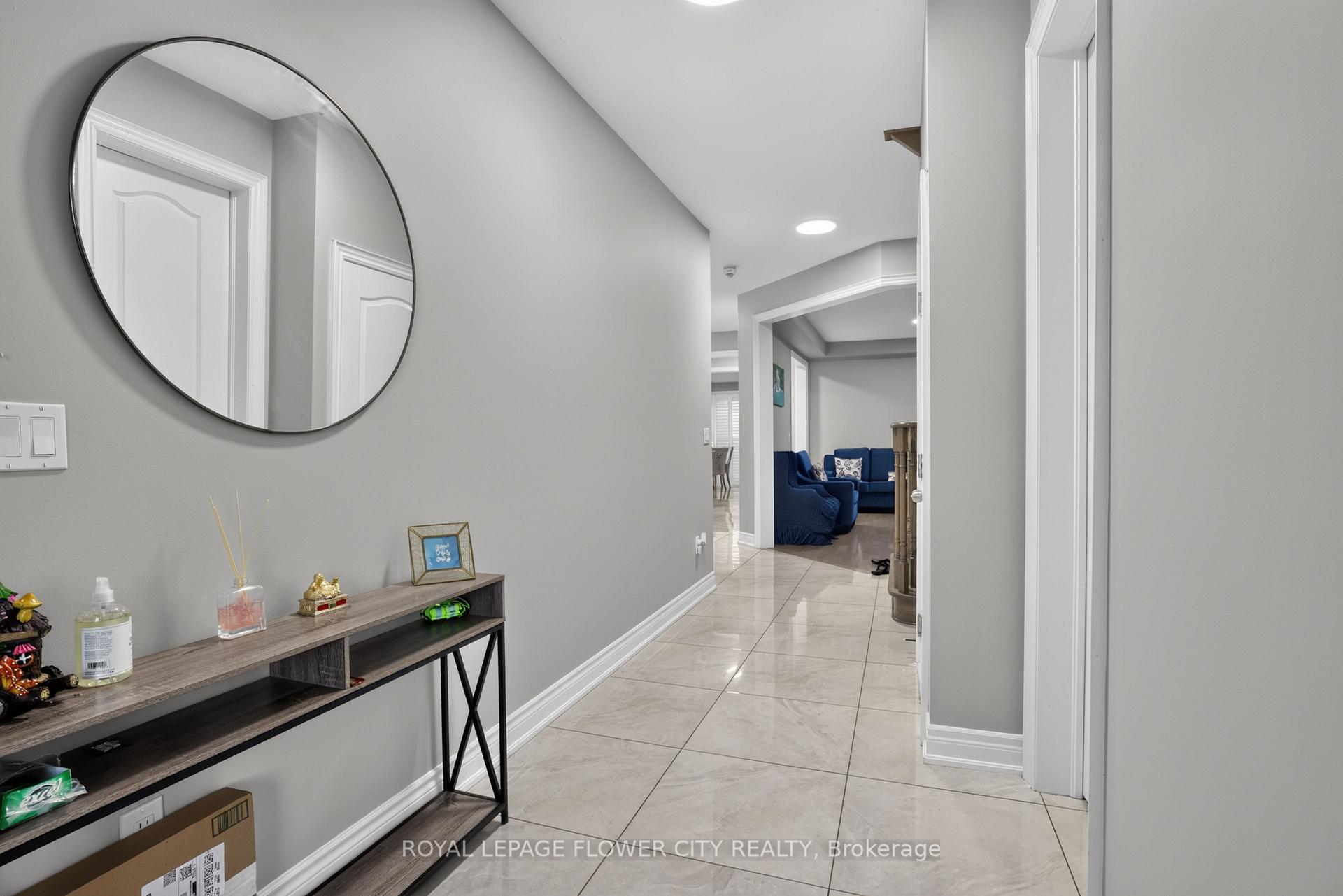 Photo 36 of 85 Ebury Drive, Brampton, Credit Valley — HOMEH