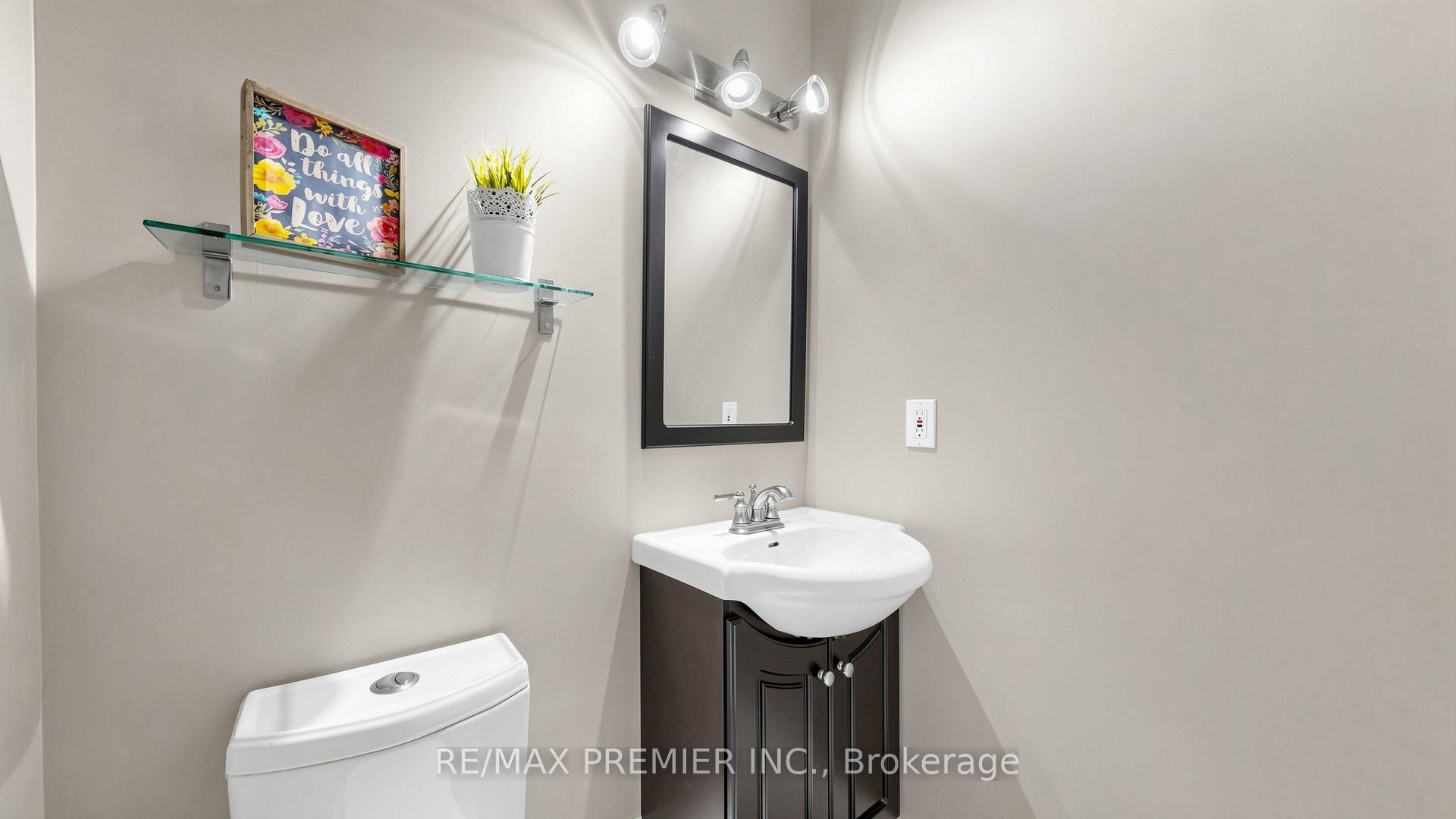Photo 18 of 6 Terrastone Court, Caledon, Bolton West — HOMEH