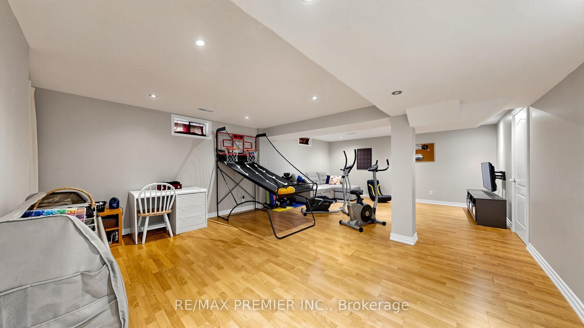 Photo 31 of 6 Terrastone Court, Caledon, Bolton West — HOMEH