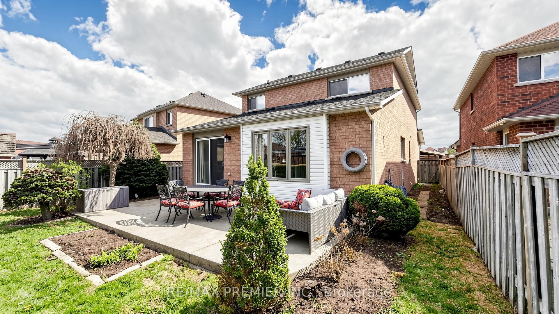 Photo 40 of 6 Terrastone Court, Caledon, Bolton West — HOMEH