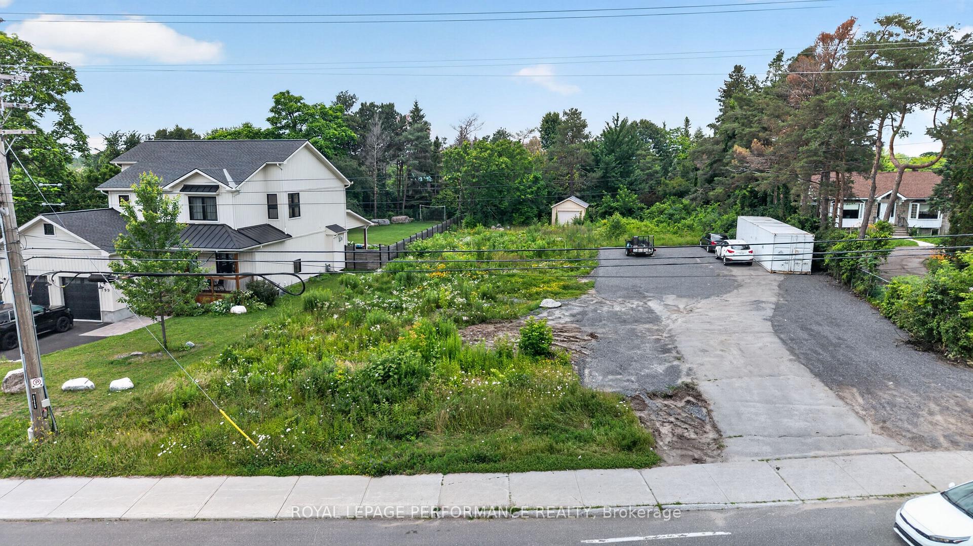 Photo 8 of 801 Walkley Road, Ottawa, Riverside Park — HOMEH