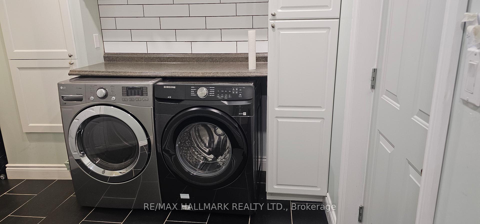 Photo 8 of Unit Lower Level, 21 Oakside Drive, Uxbridge — HOMEH