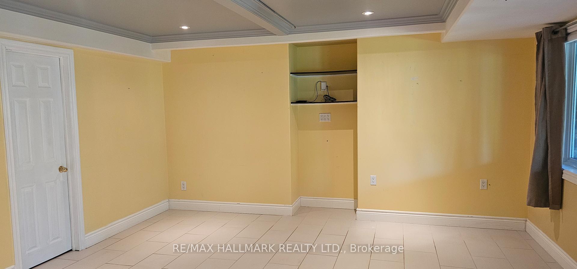 Photo 18 of Unit Lower Level, 21 Oakside Drive, Uxbridge — HOMEH