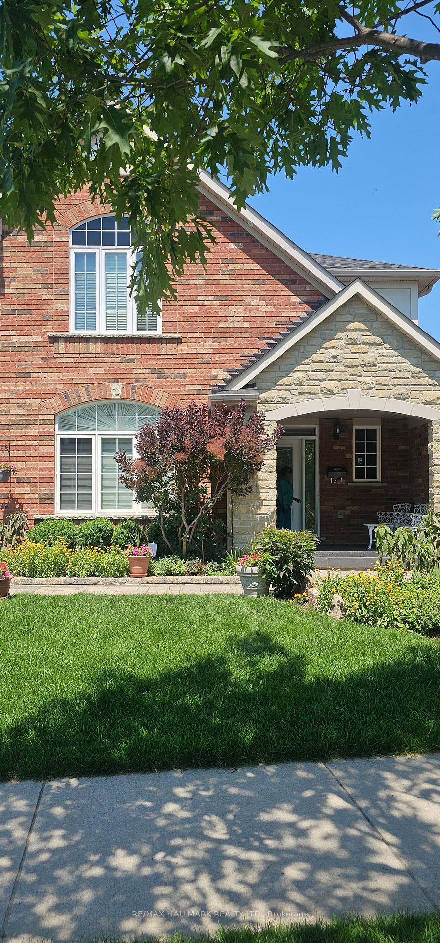 Photo 32 of Unit Lower Level, 21 Oakside Drive, Uxbridge — HOMEH