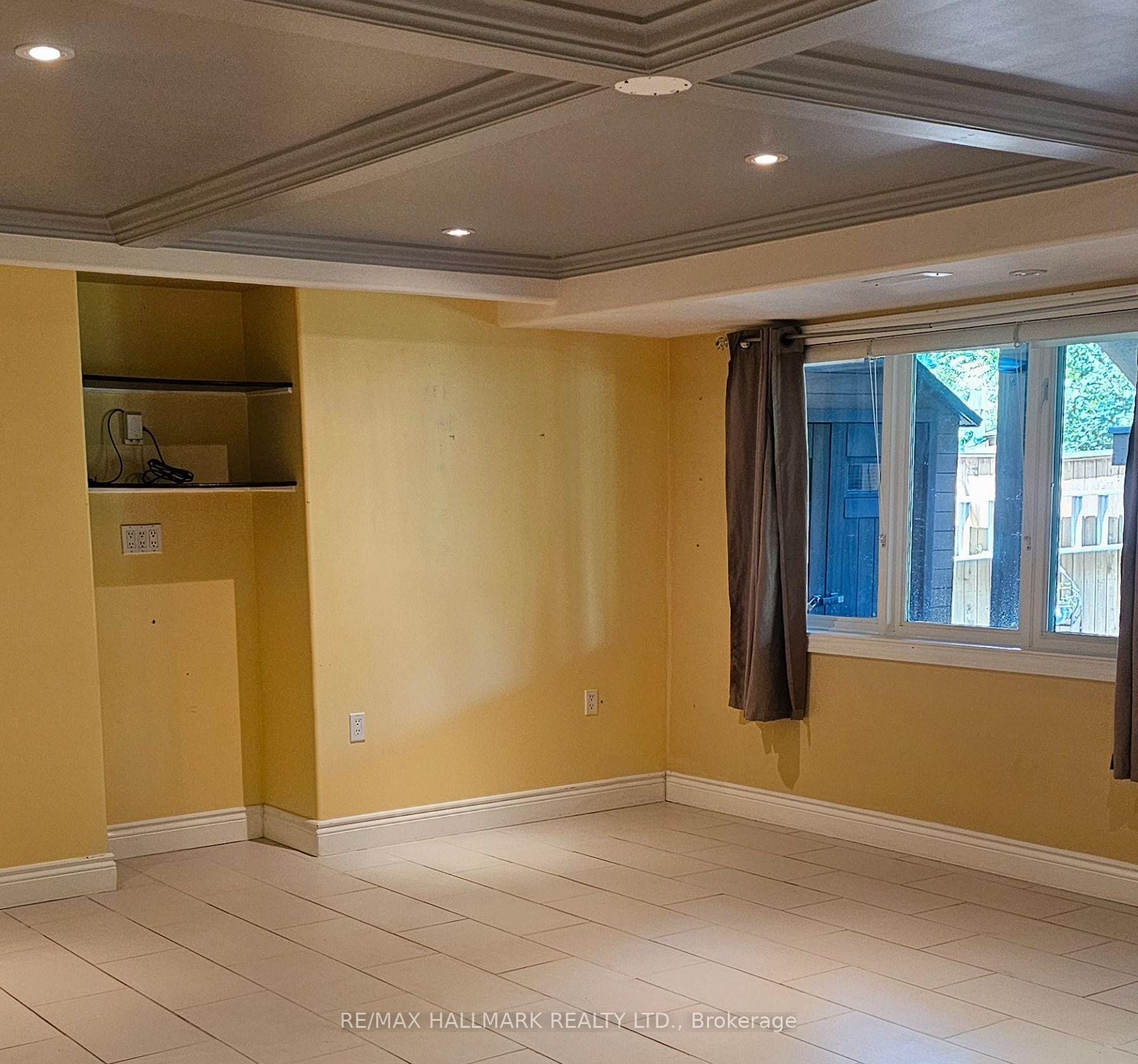 Photo 34 of Unit Lower Level, 21 Oakside Drive, Uxbridge — HOMEH