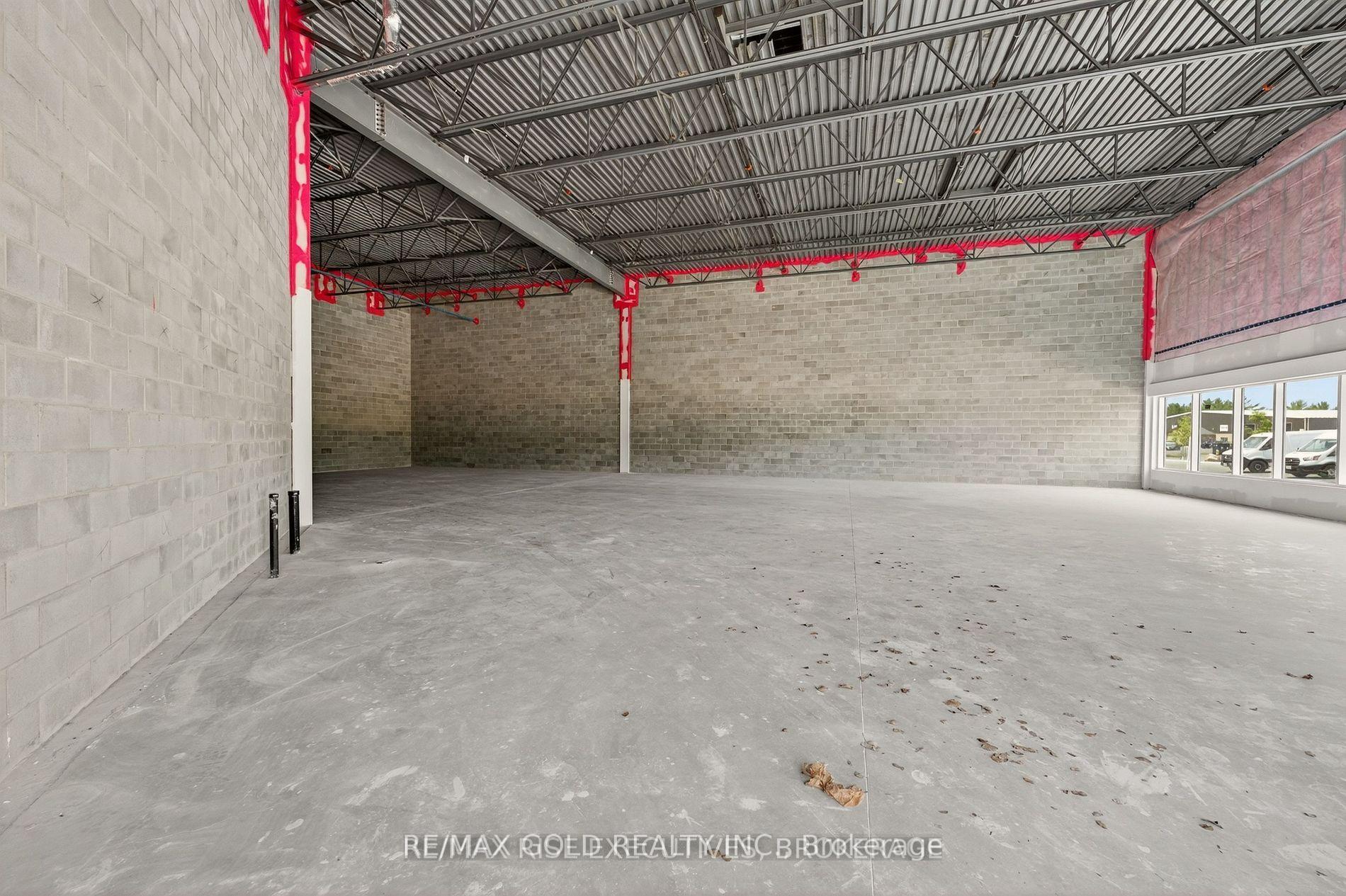 Photo 1 of 61 Whitwell Drive, Brampton, Vales of Castlemore — HOMEH