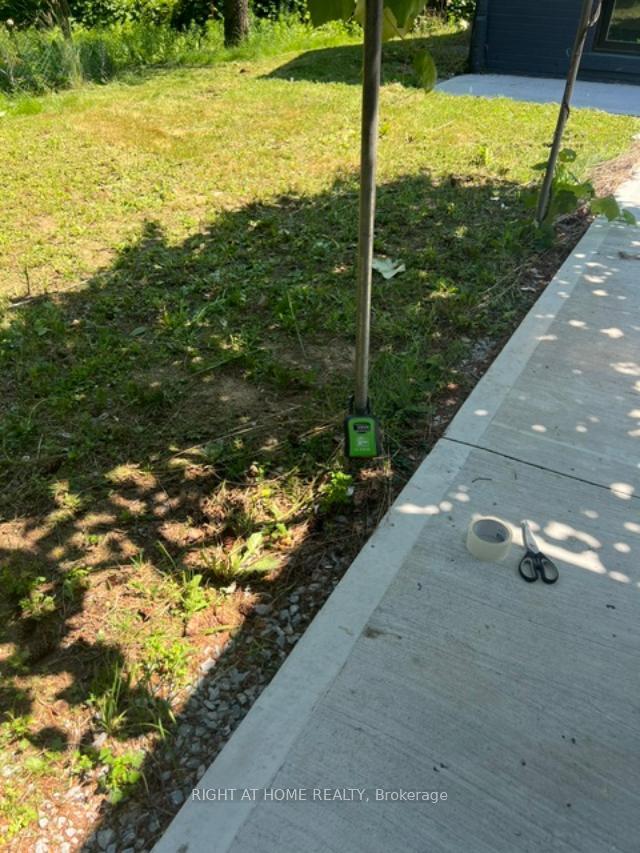 Photo 5 of Unit 3, 61 Glady's Road, Scarborough, Highland Creek — HOMEH