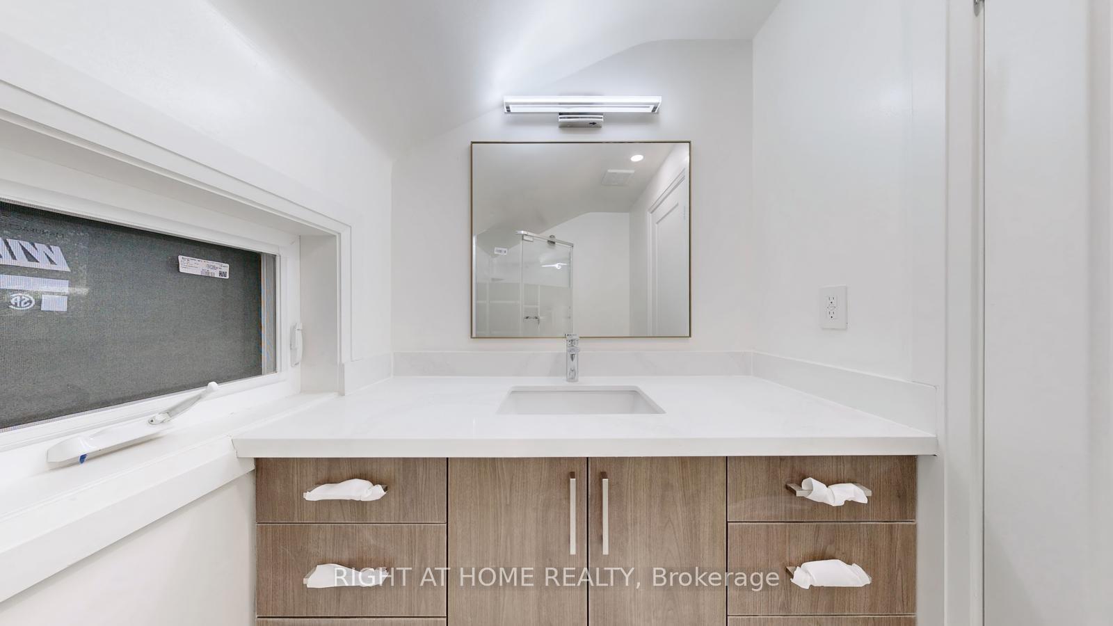 Photo 9 of Unit 3, 61 Glady's Road, Scarborough, Highland Creek — HOMEH