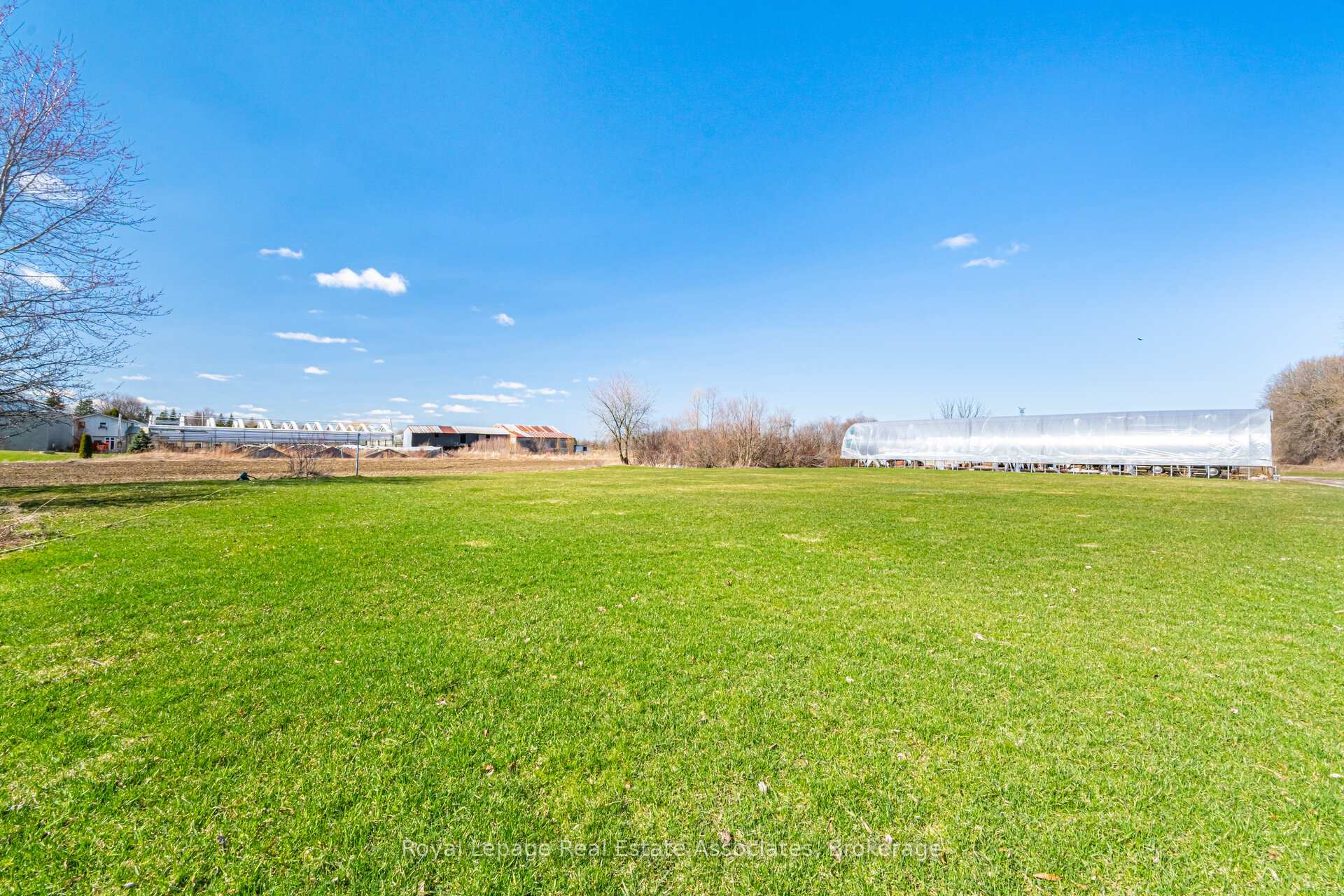 Photo 9 of 5327 Eighth Line, Milton, Rural Trafalgar — HOMEH
