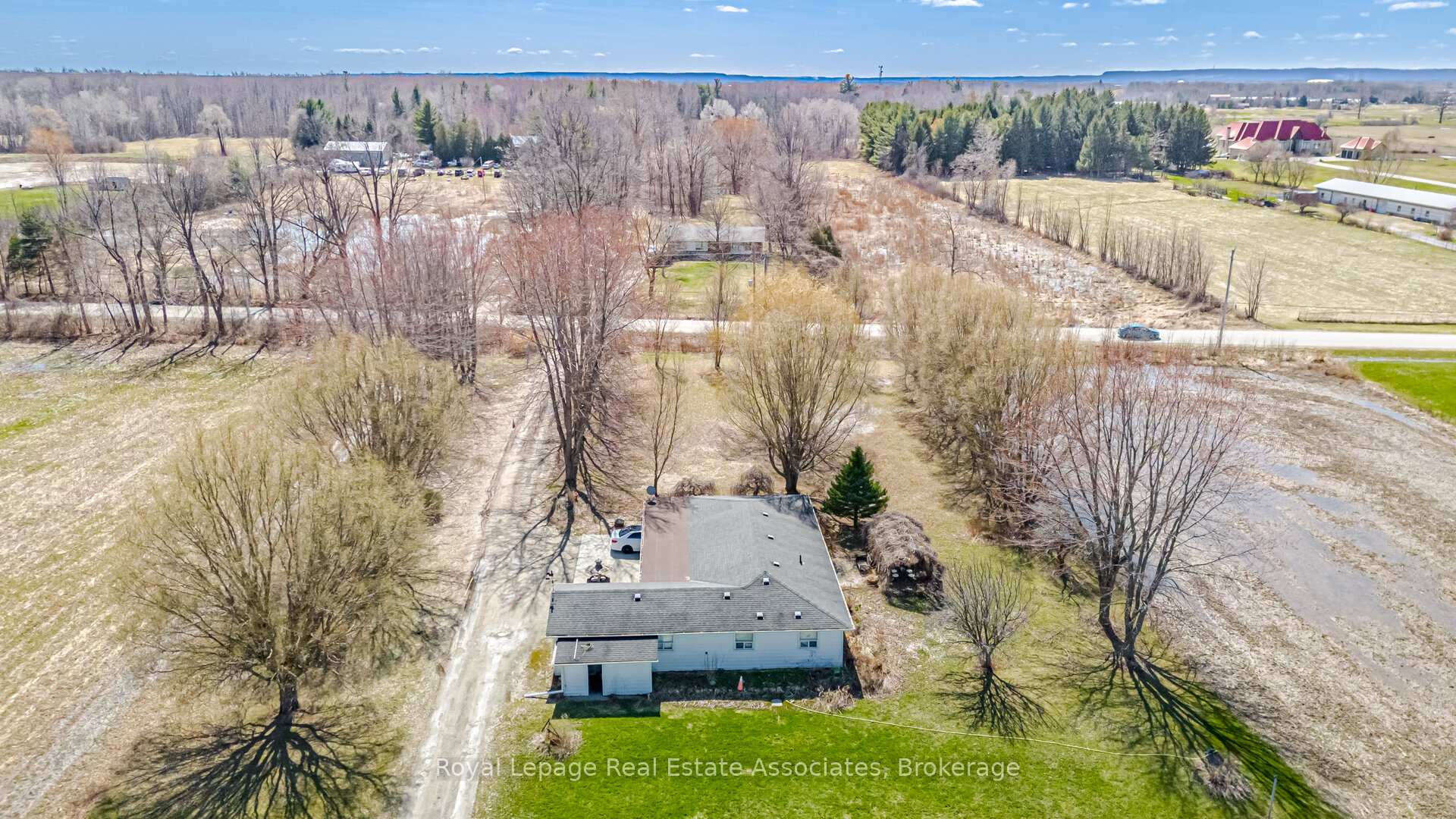 Photo 11 of 5327 Eighth Line, Milton, Rural Trafalgar — HOMEH